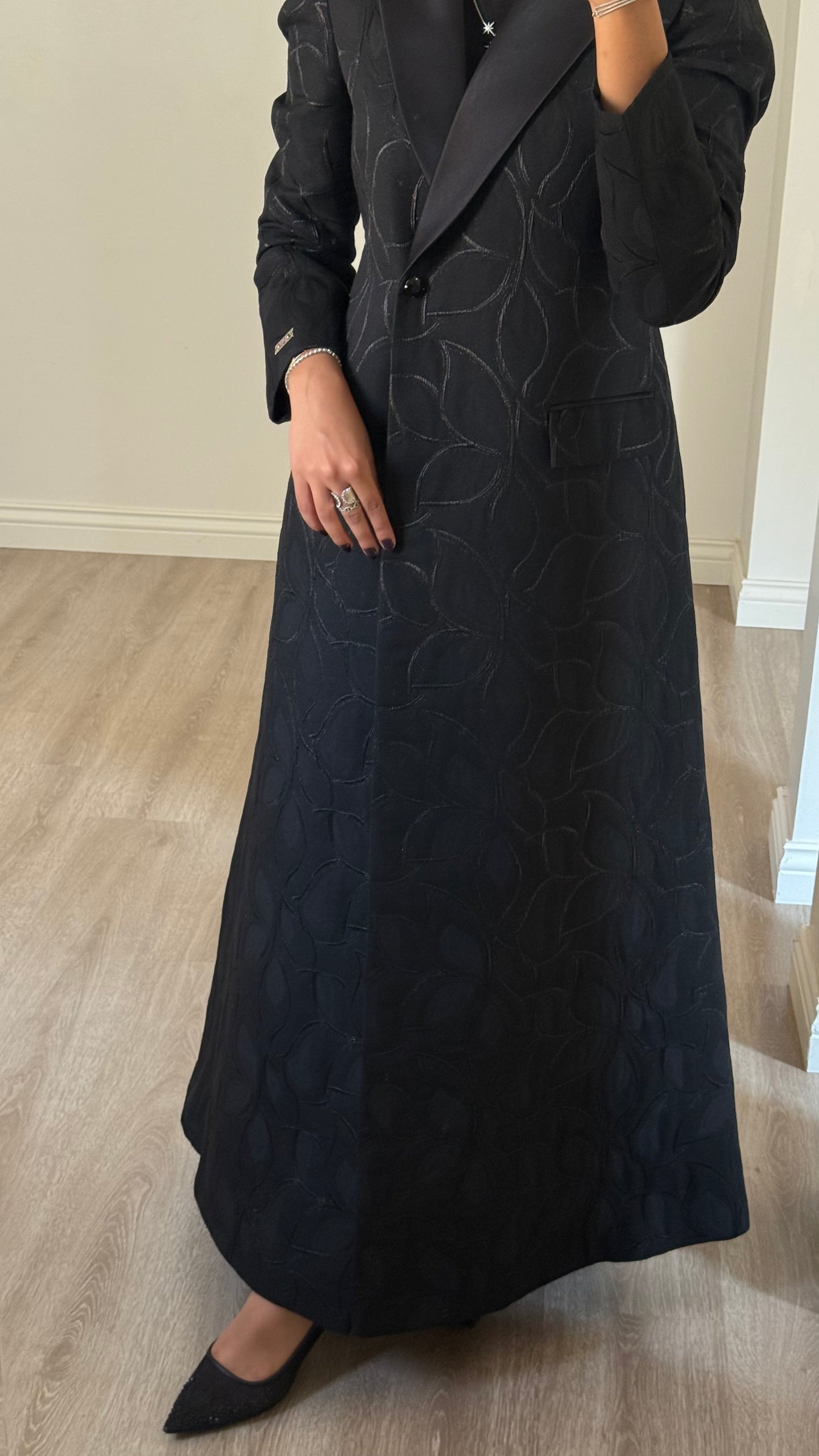 Black Leaf Jacquard