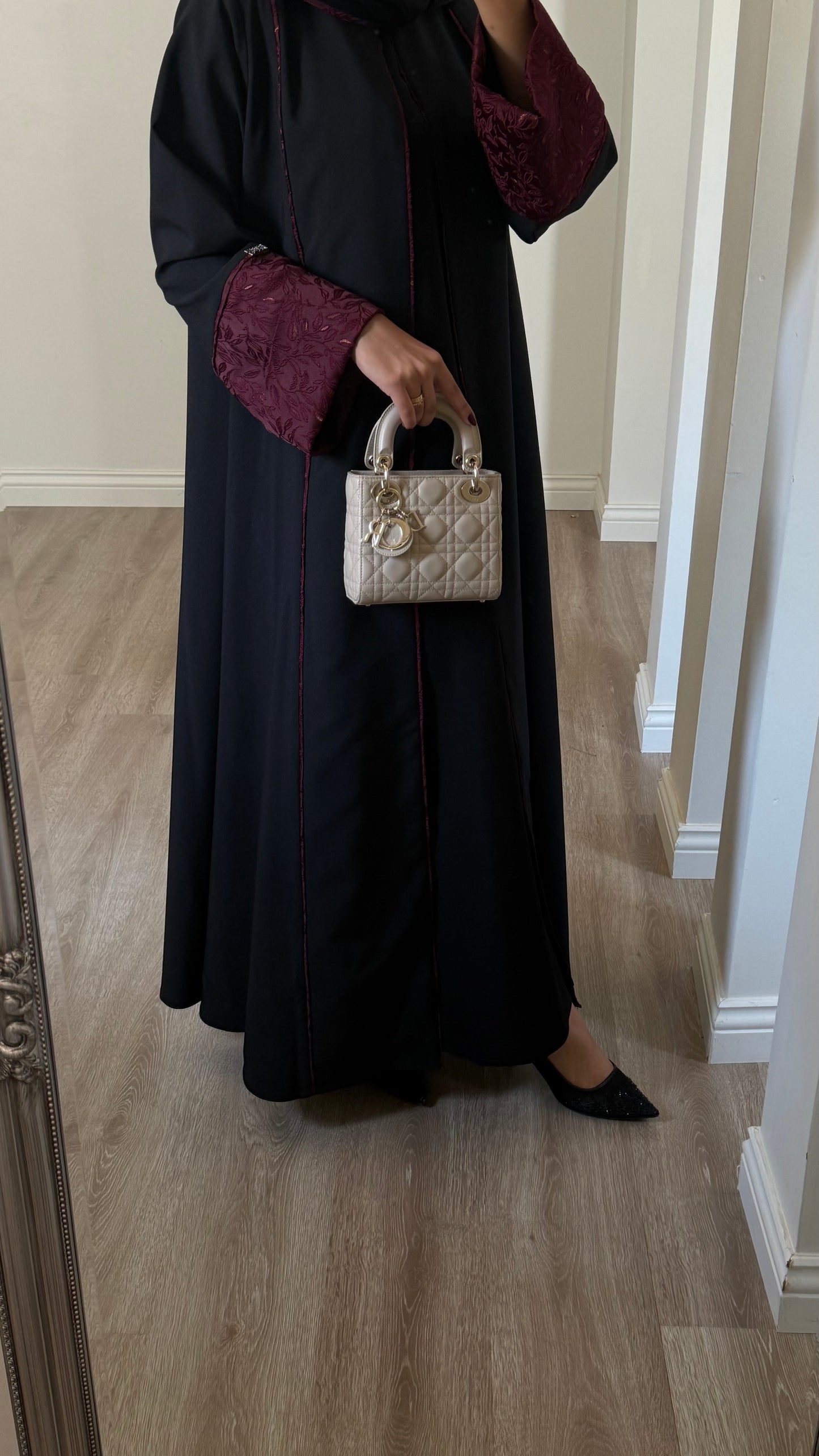 Maroon abaya