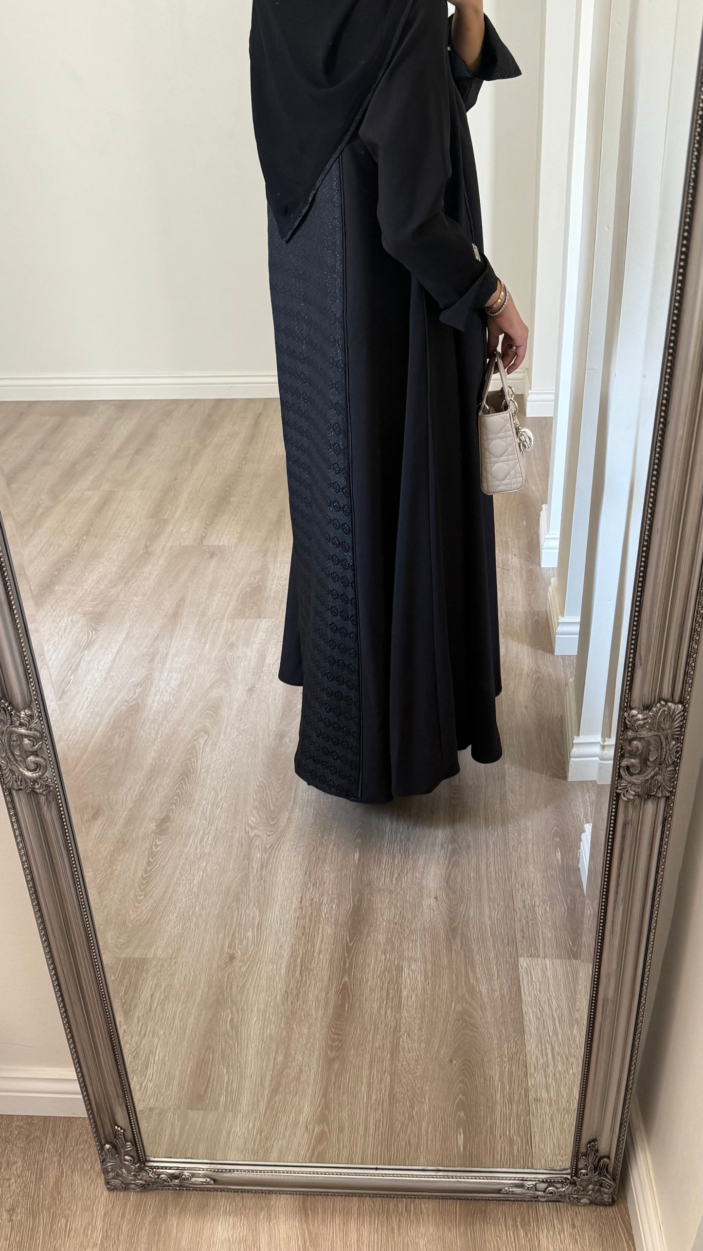 Black crepe and jacquard abaya