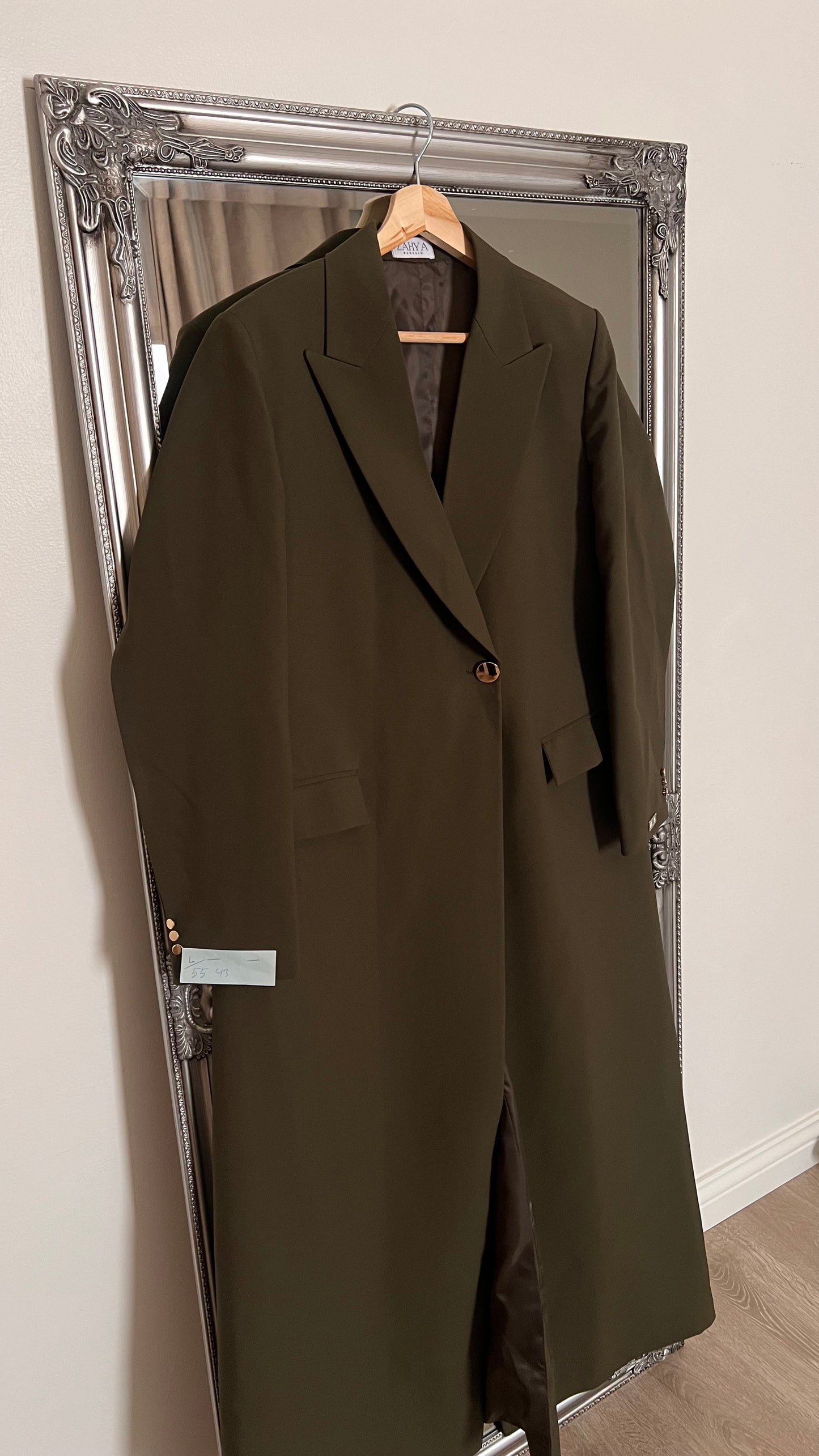 Olive green blazer ( fawri )