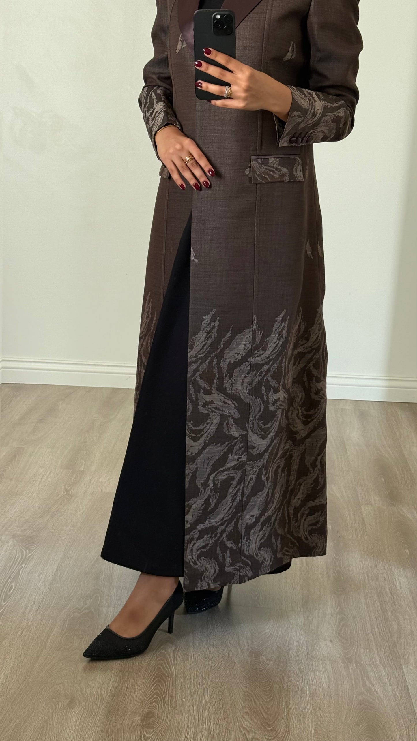 Charm – Mocha Brown