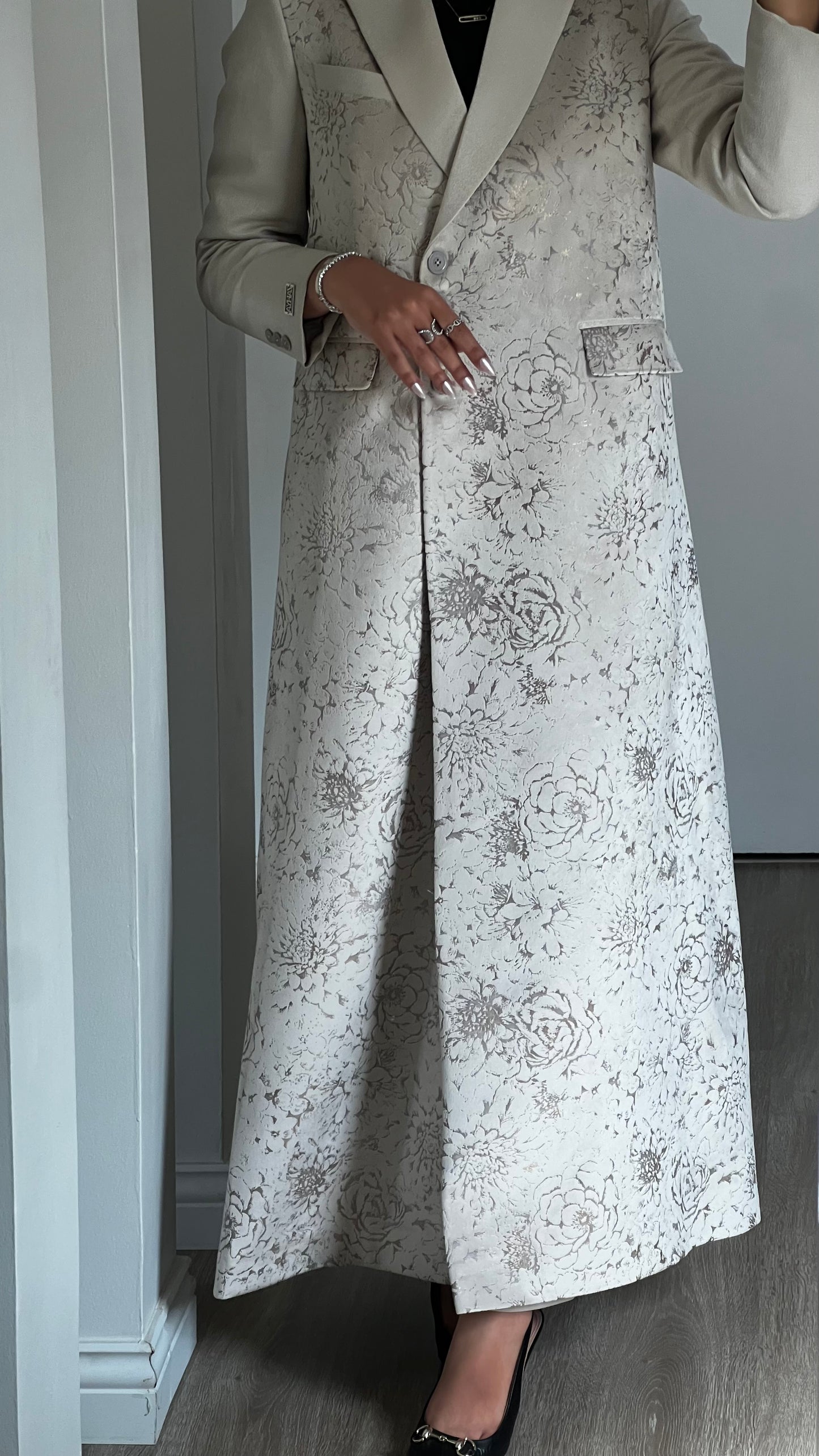 velvet floral blazer in beige