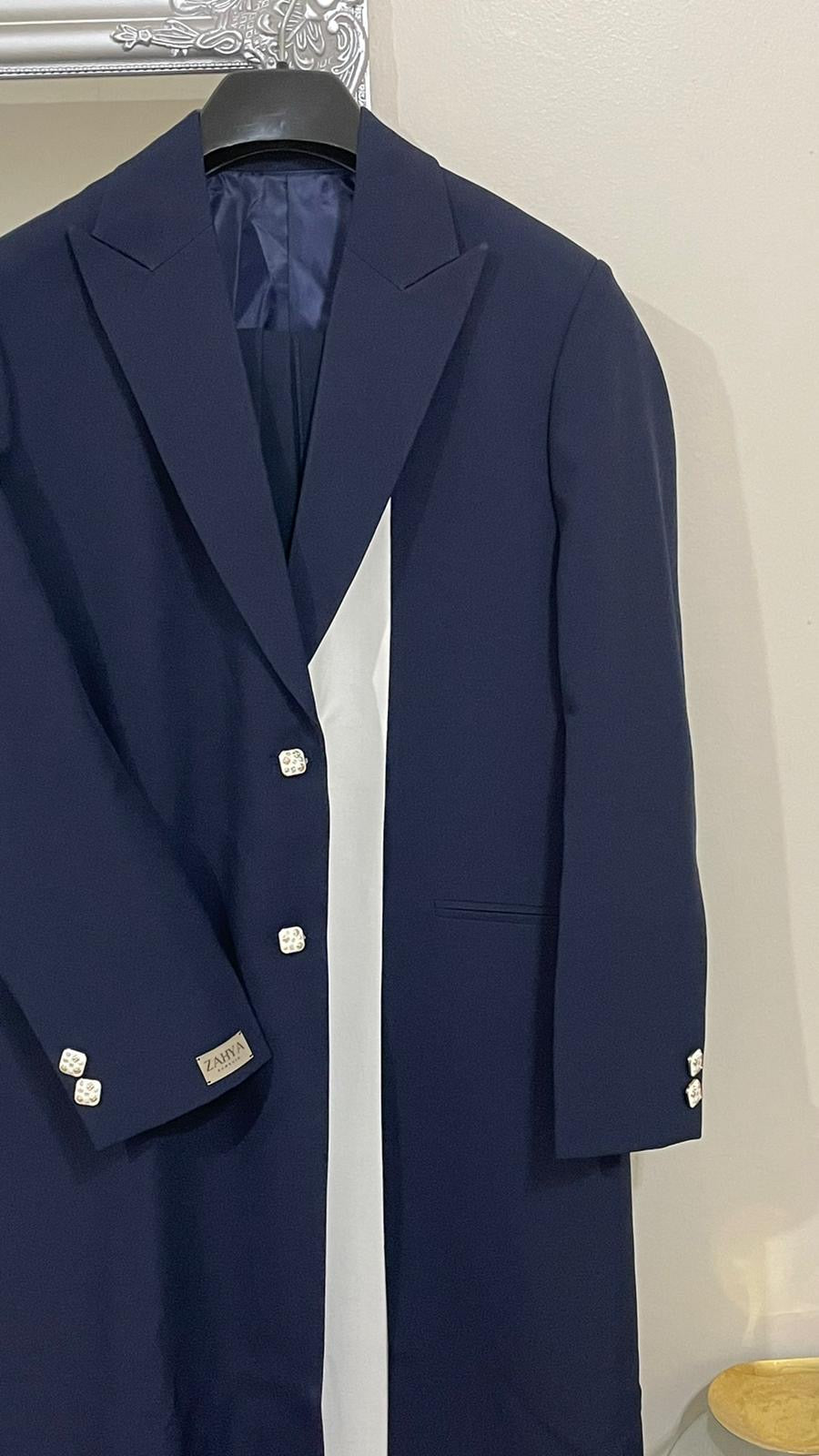 Navy blue 6 & off-white blazer