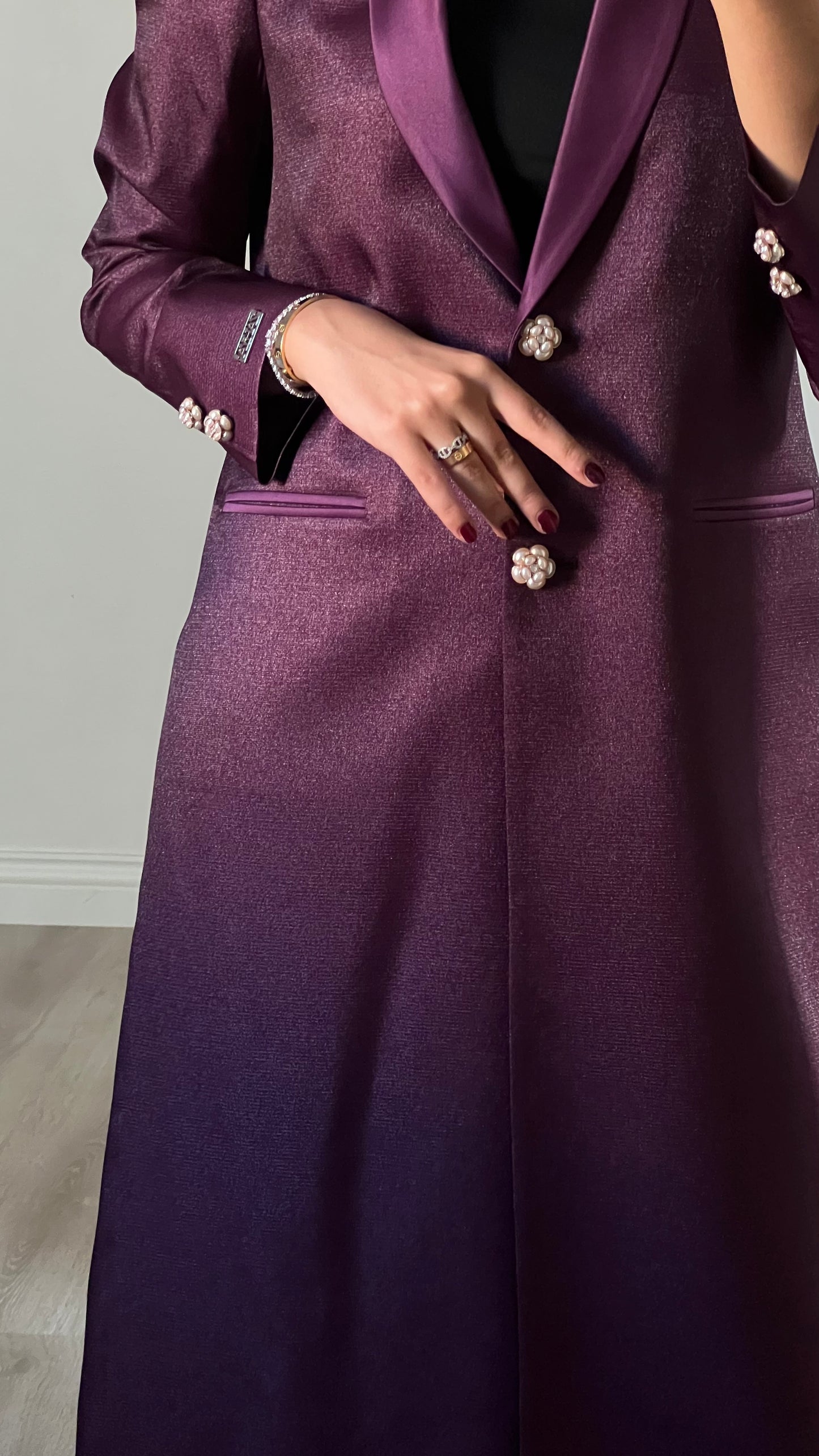 Glamour in dark purple