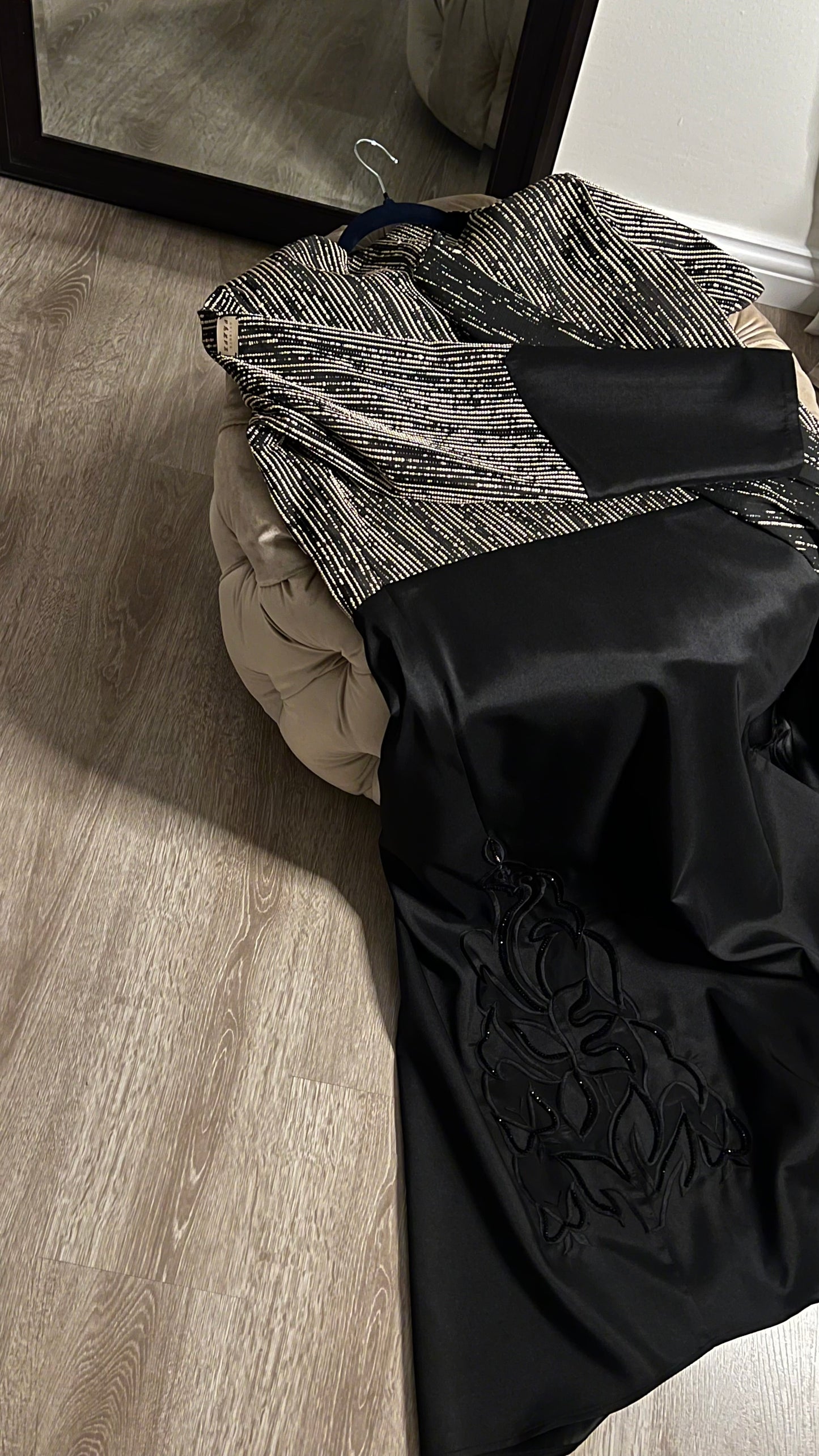 Black & brown jacquard abaya