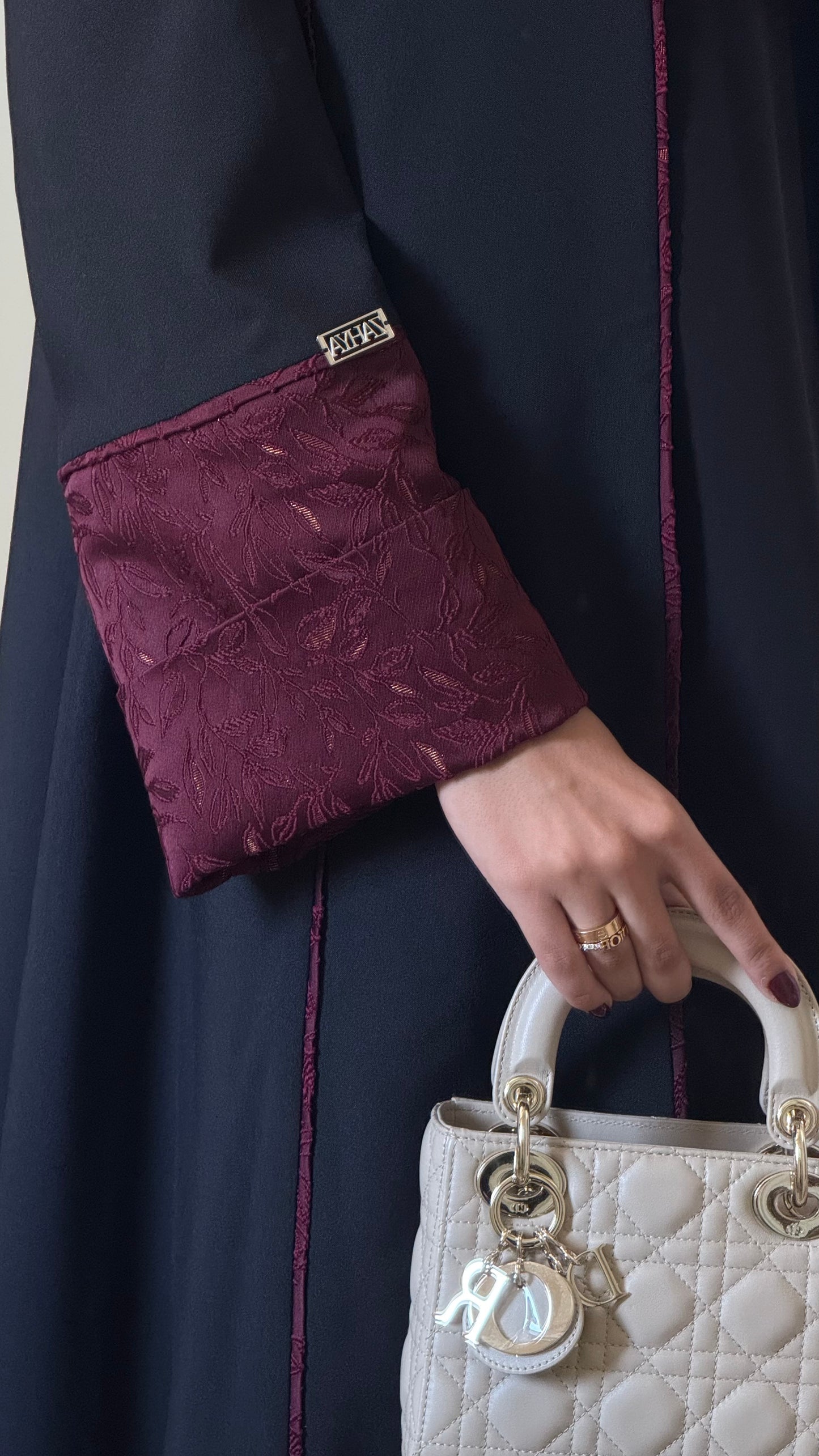 Maroon abaya