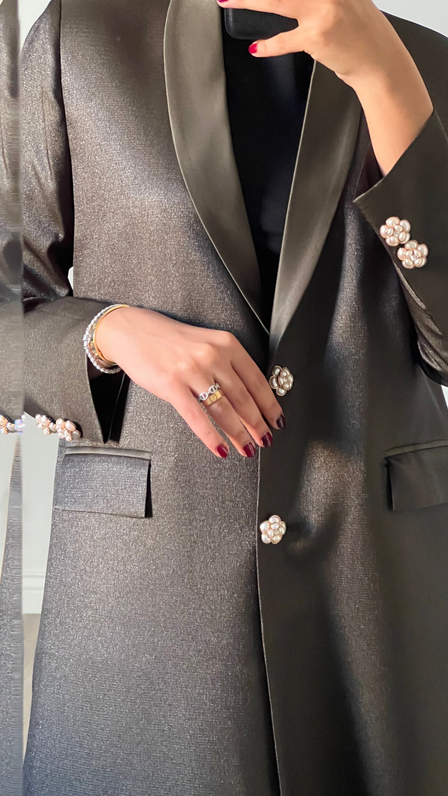 Glamour in olive green