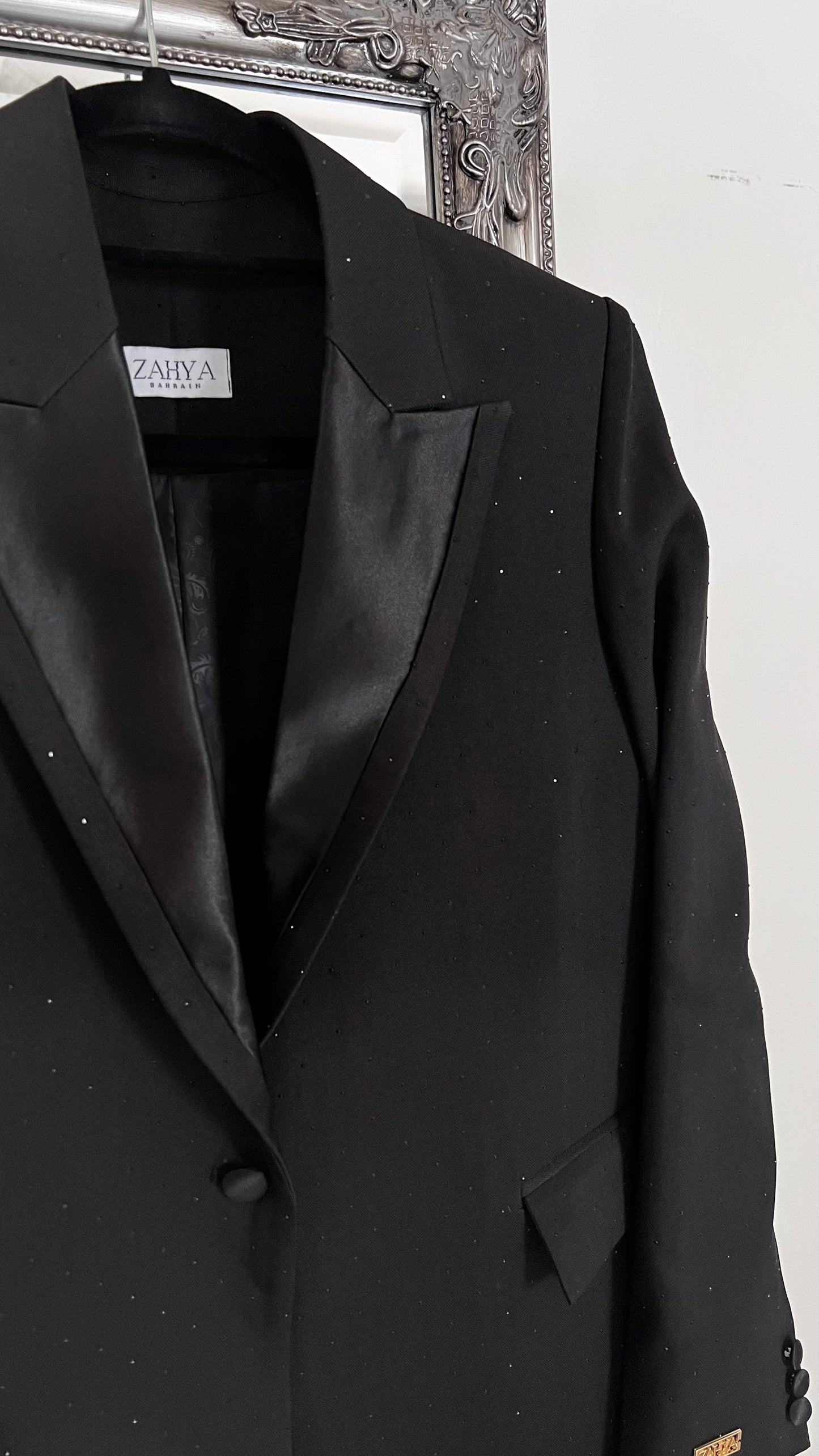 The sparkling blazer in black