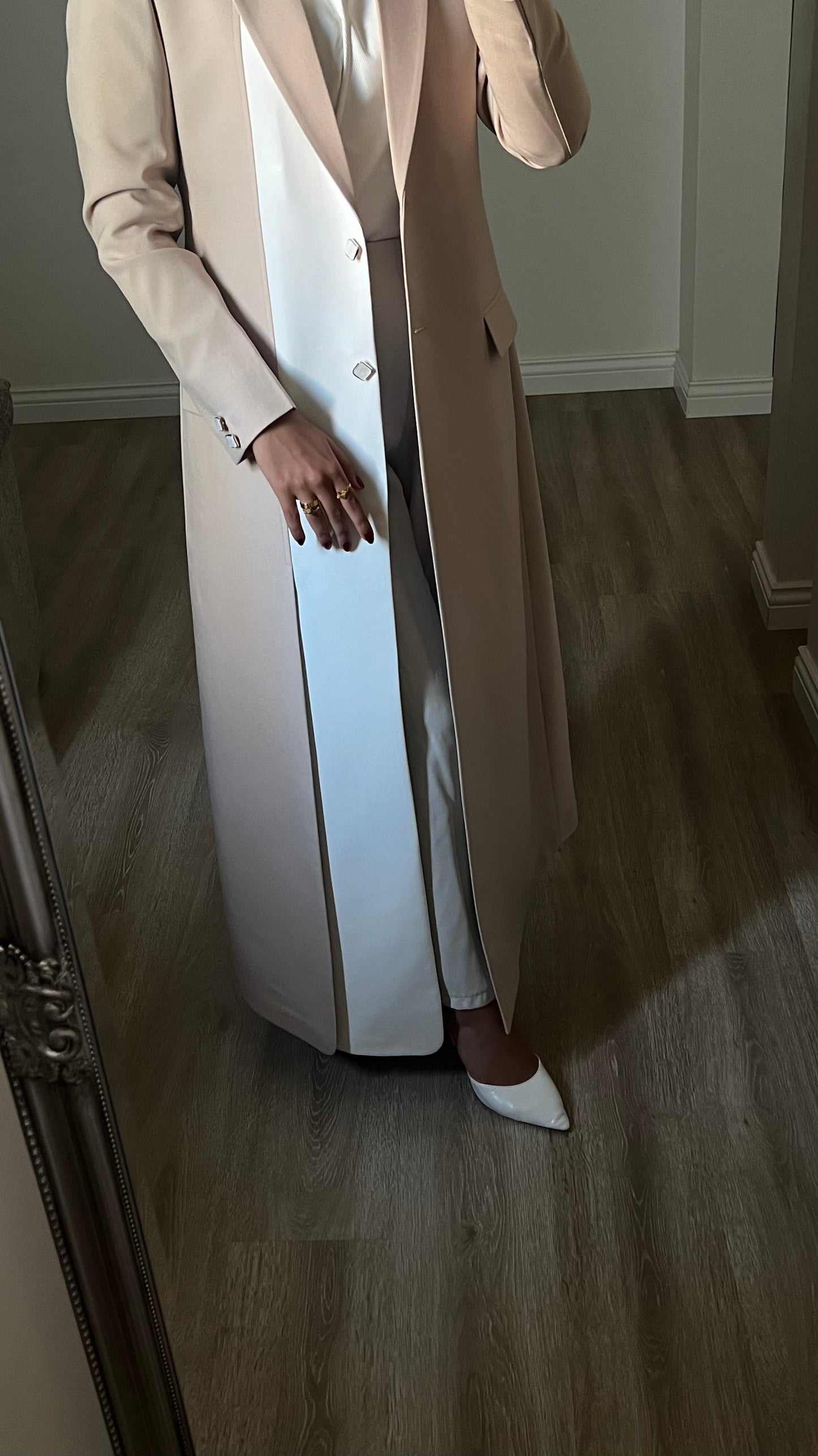 عباية بليزر