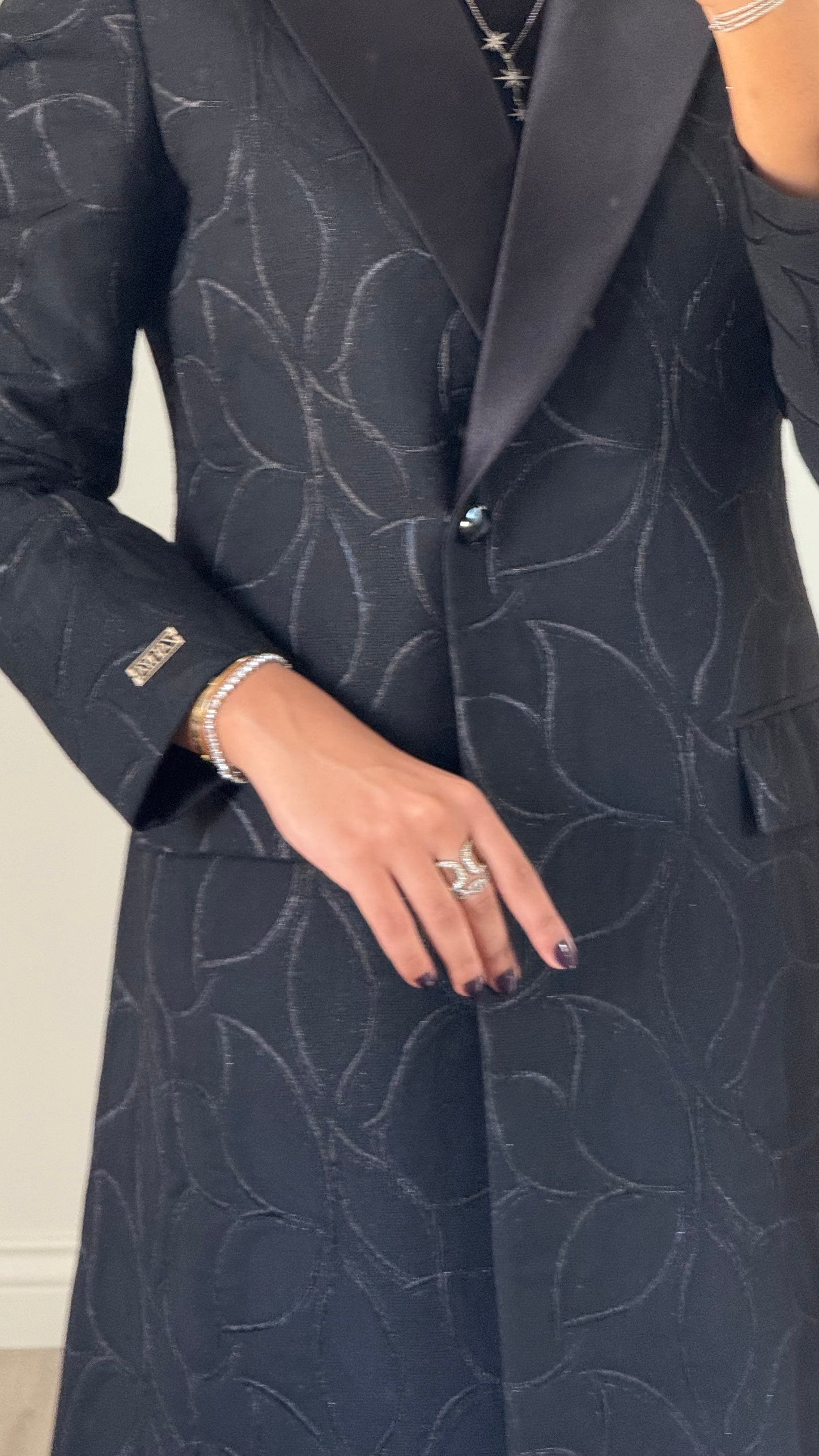 Black Leaf Jacquard