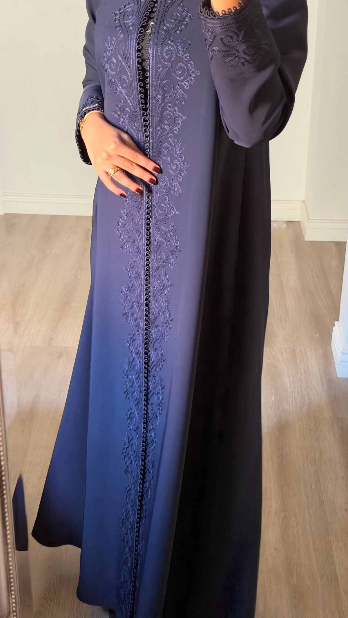 Aveline Navy Abaya