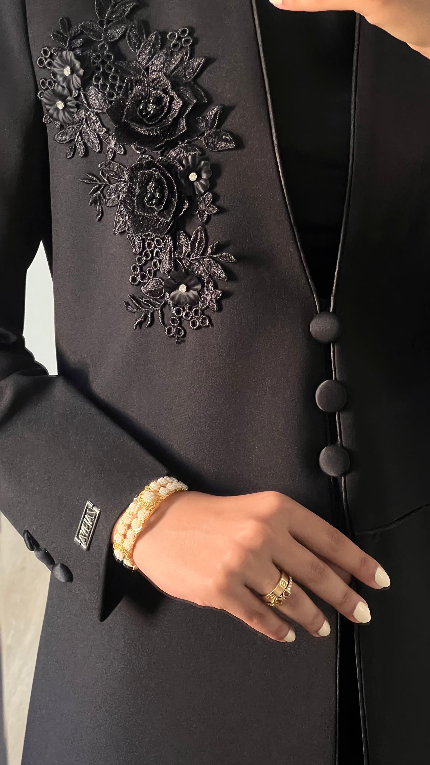 3D floral black blazer