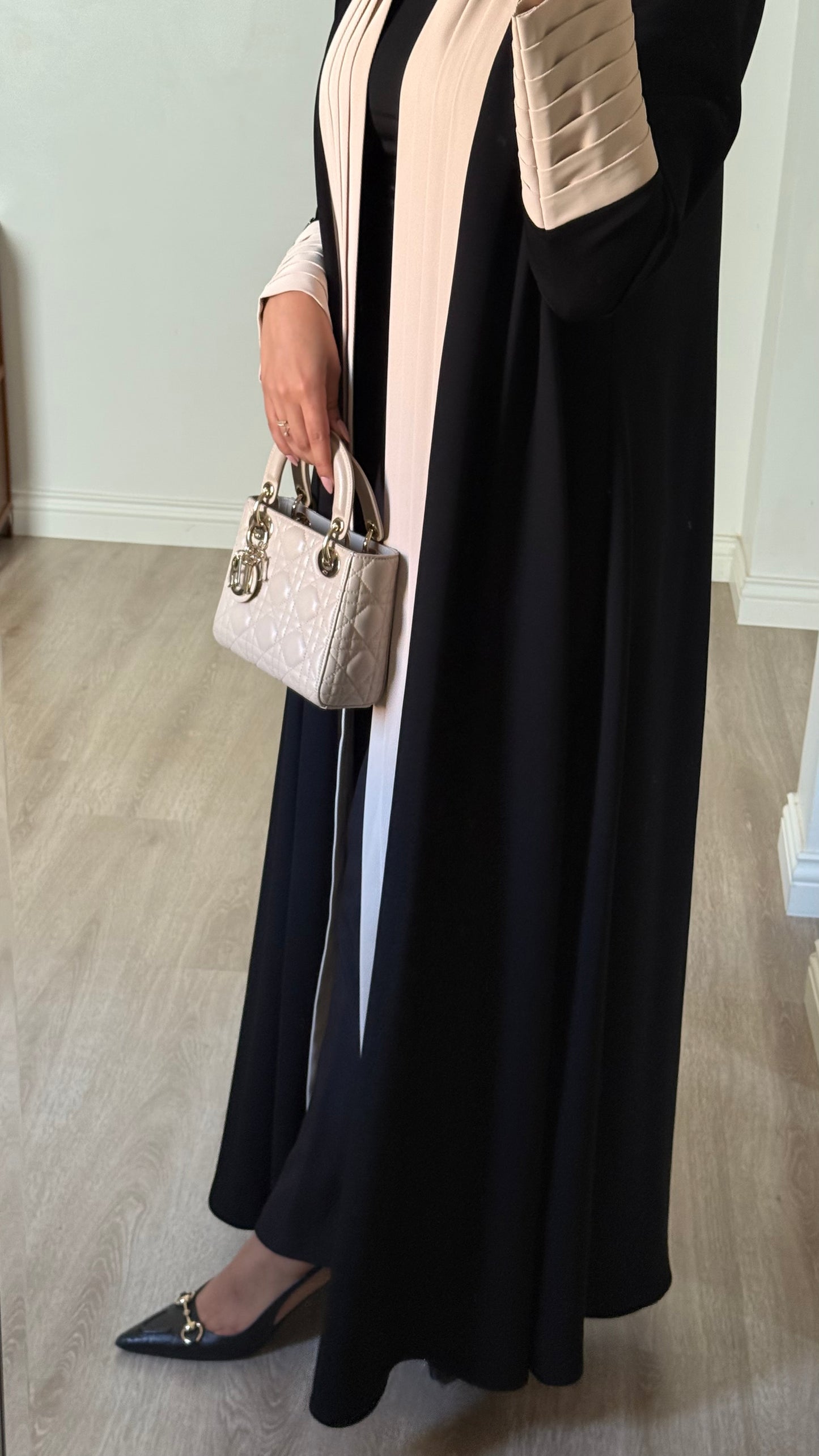 Elise abaya