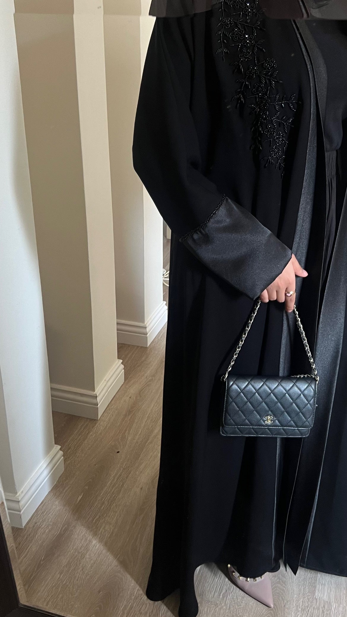 Black abaya