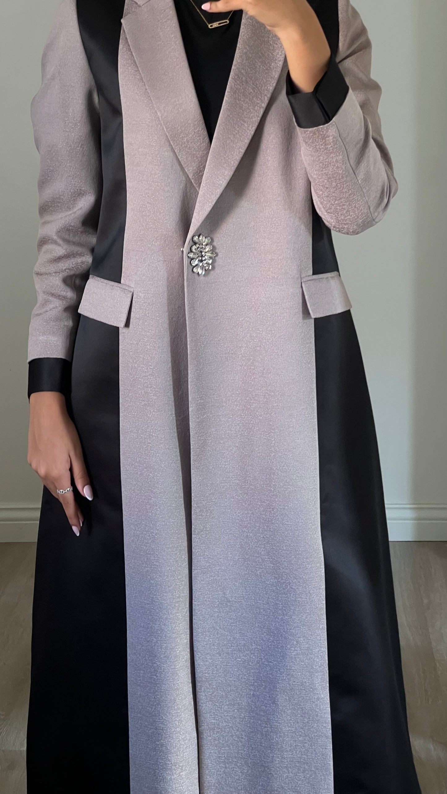 Black and Mauve Majesty