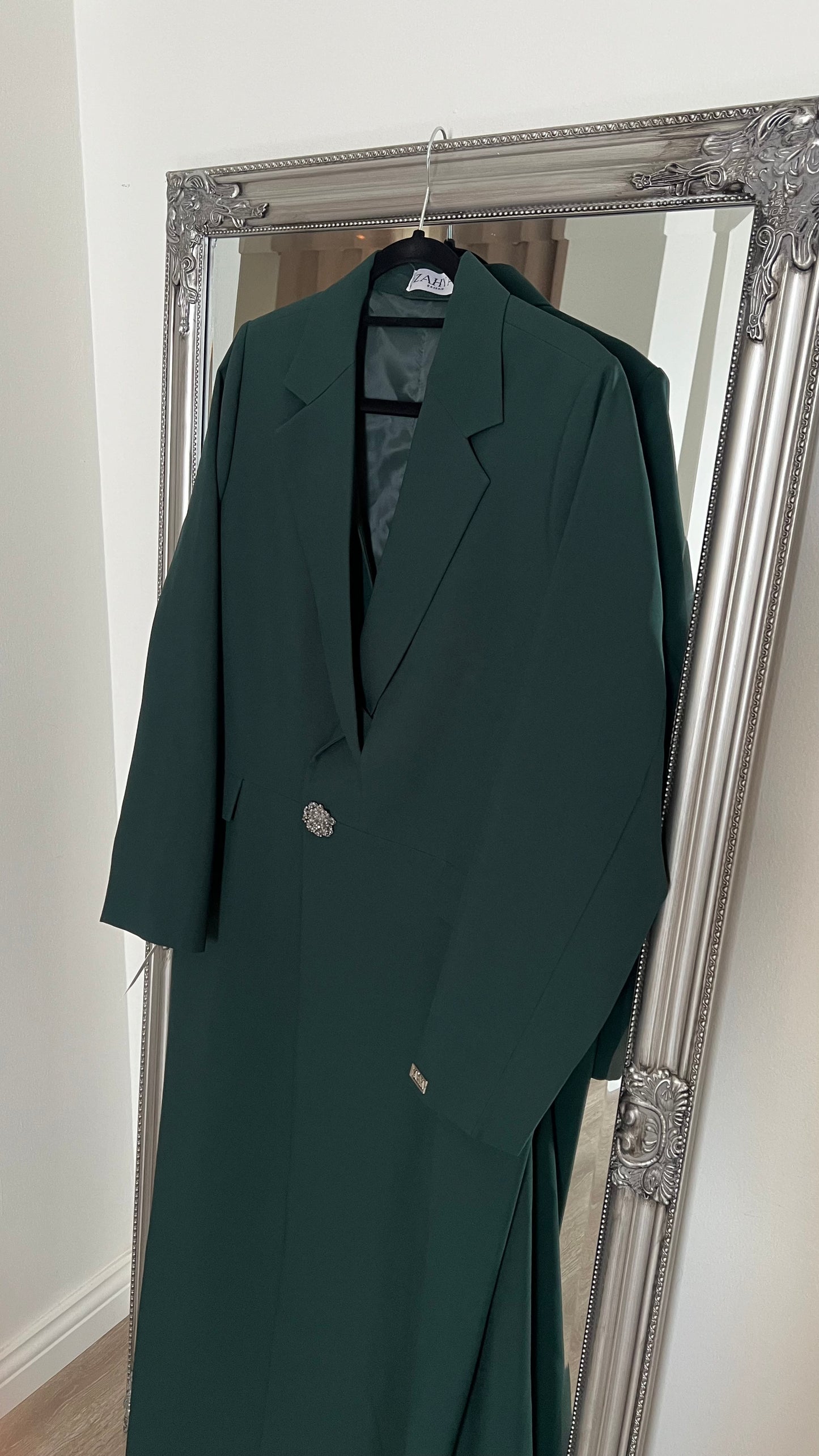 Royal blazer in green ( fawri )