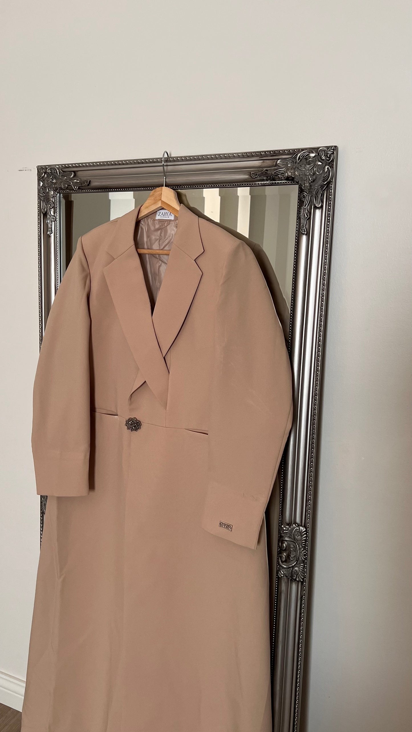 Royal blazer in brown beige ( fawri )