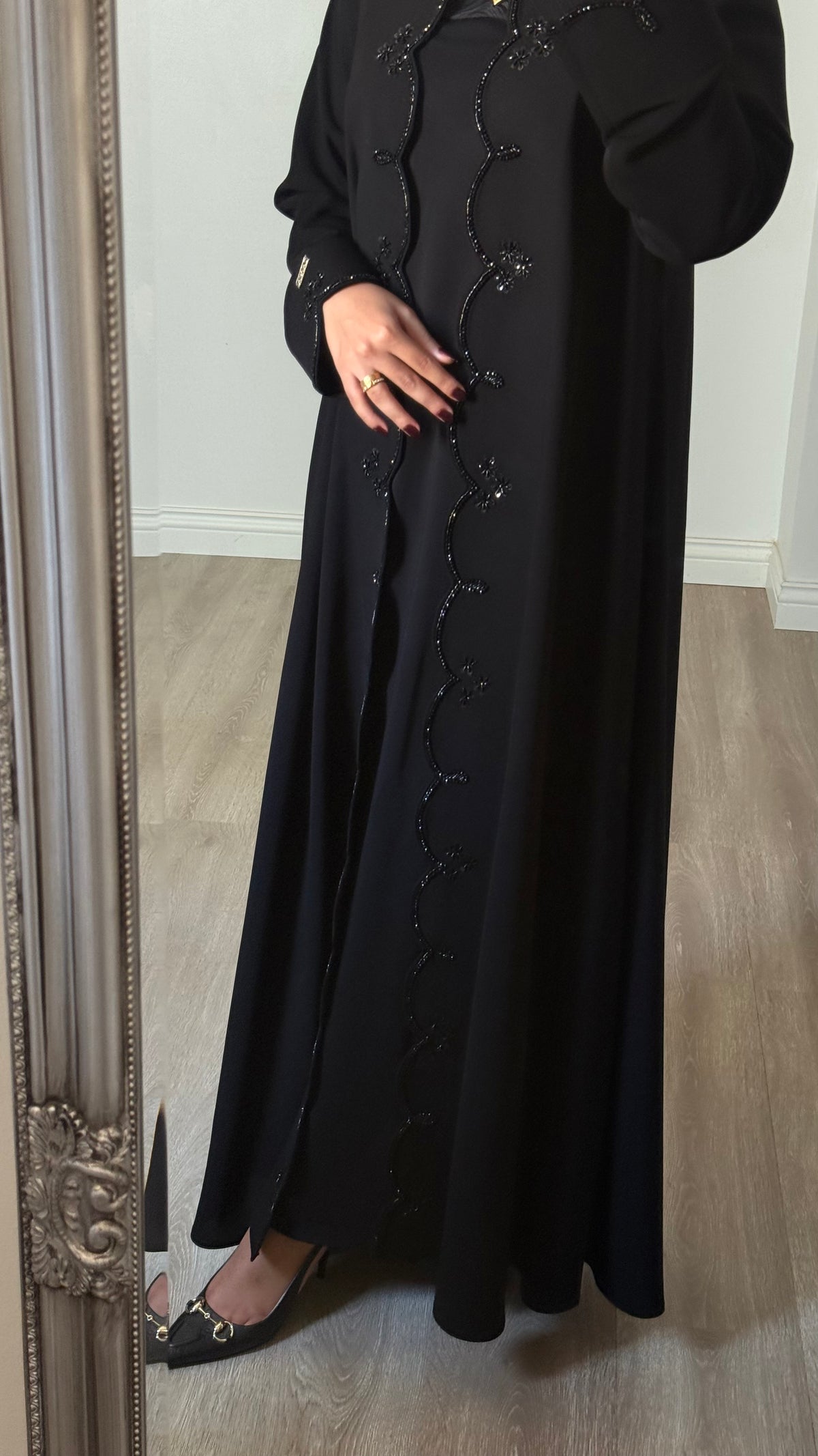 Midnight bloom abaya