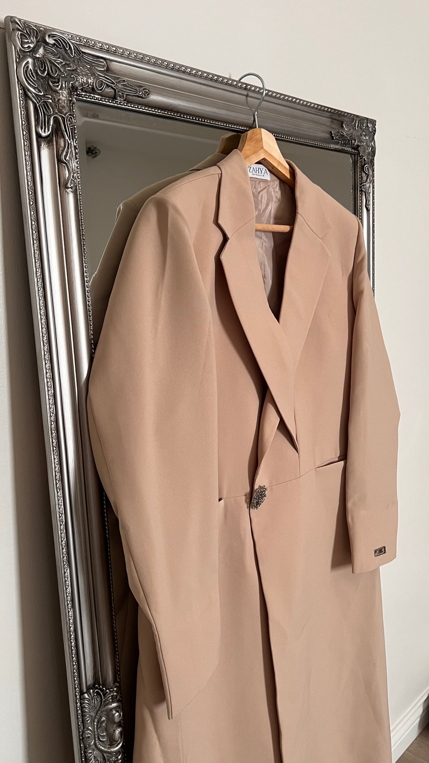 Royal blazer in brown beige ( fawri )