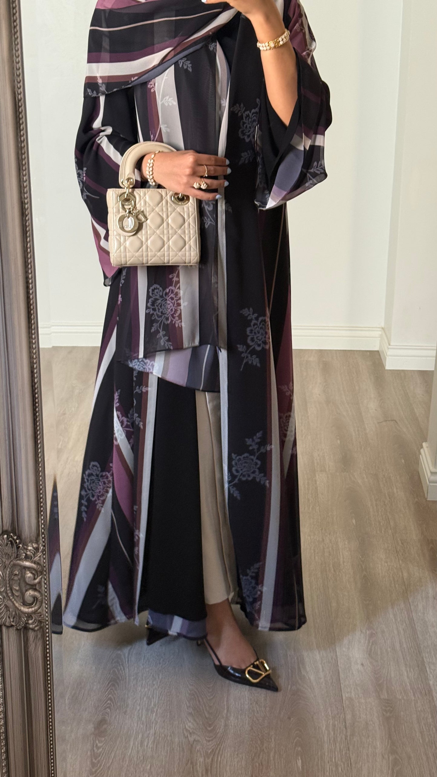 Durra Abaya