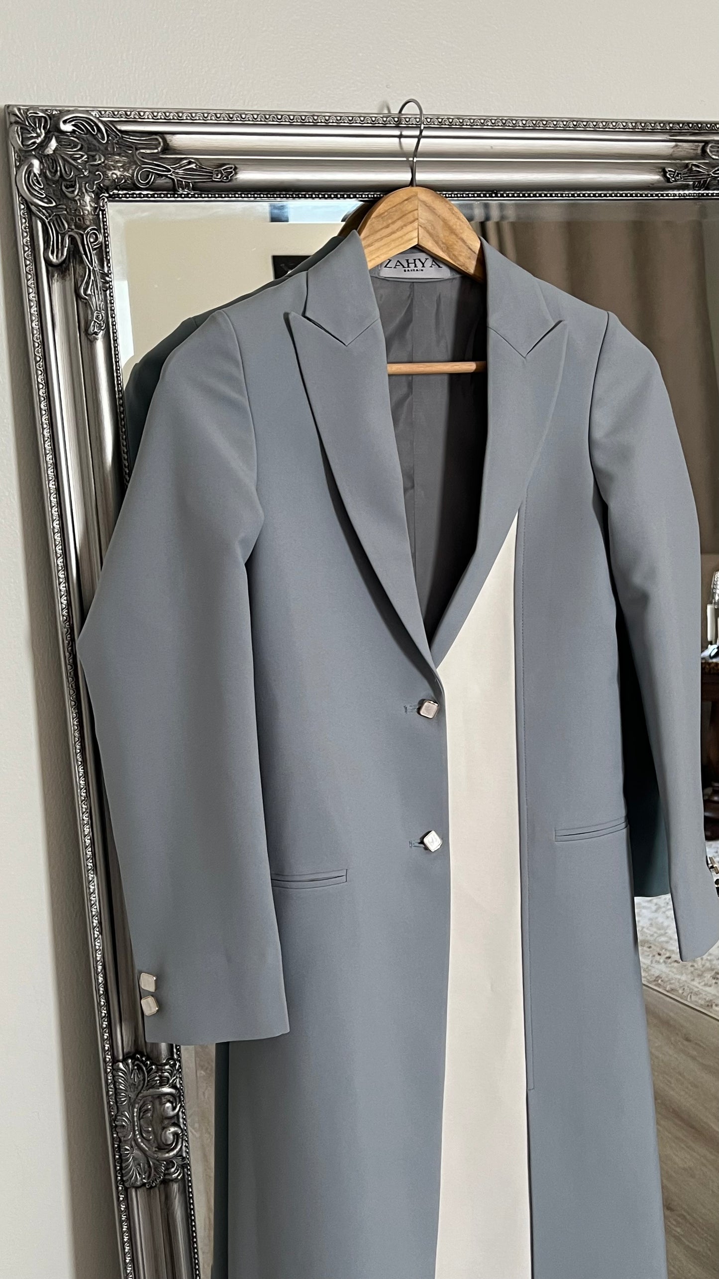 Light blue & off-white blazer