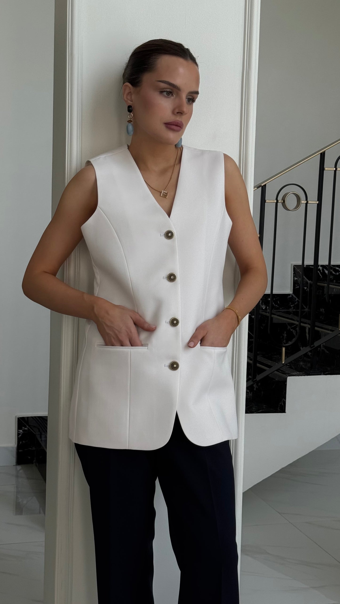 Nova vest and pant