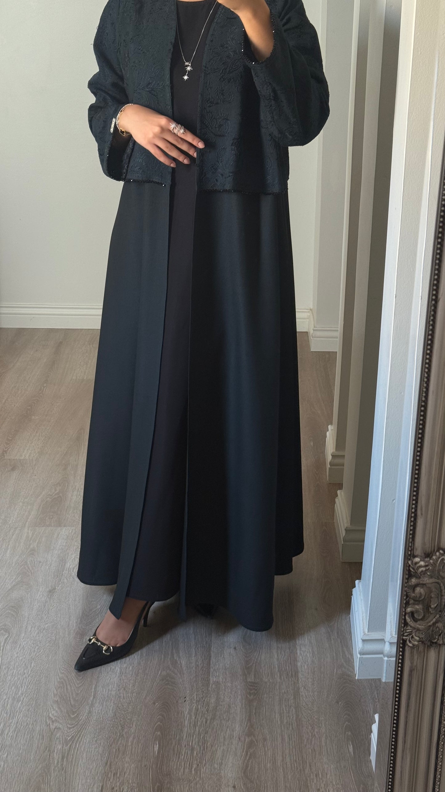 Turquoise textured abaya