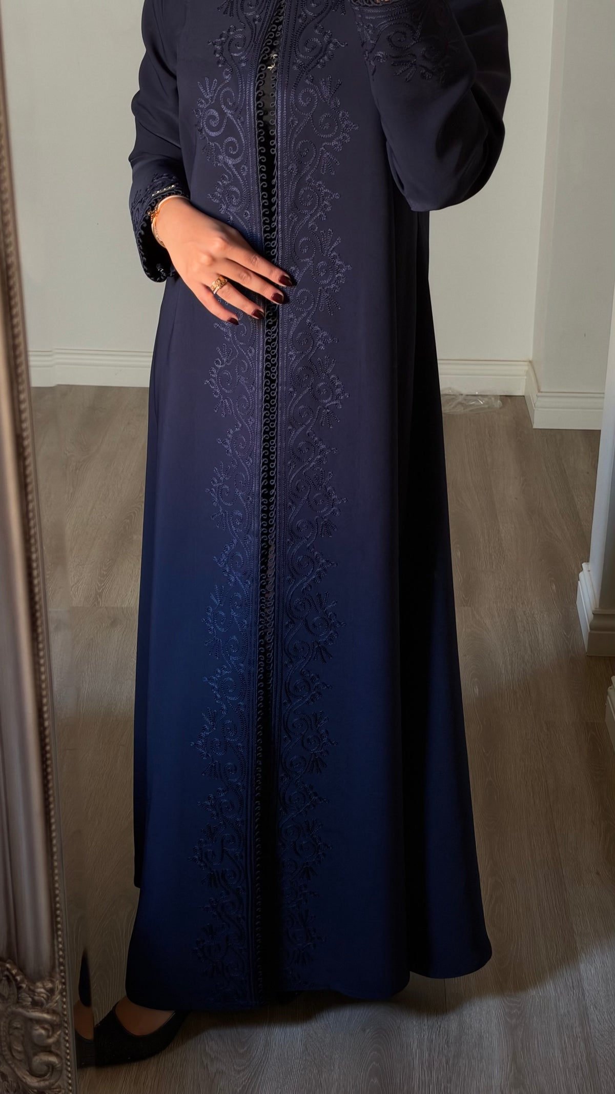 Aveline Navy Abaya