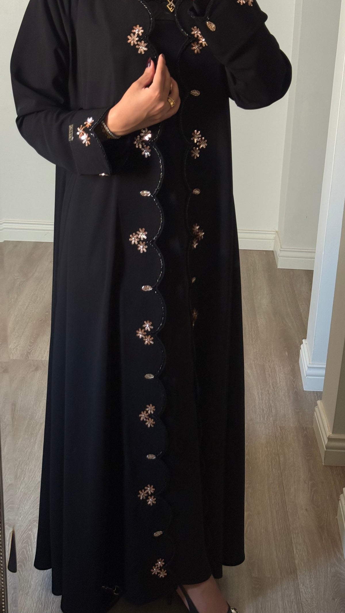 Midnight bloom abaya