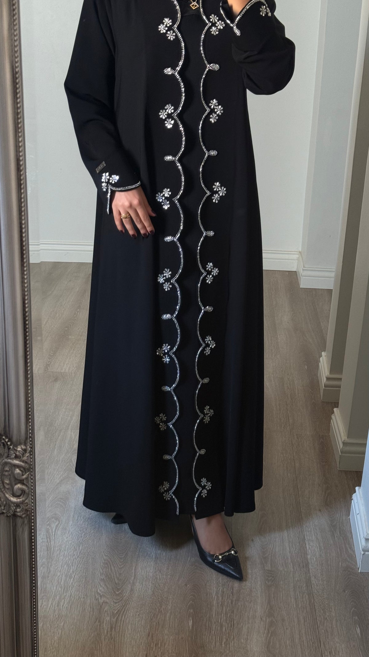 Midnight bloom abaya