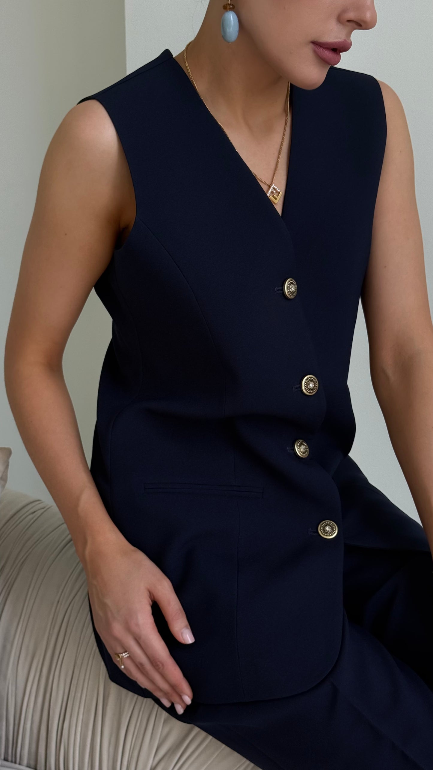 Nova vest and pant
