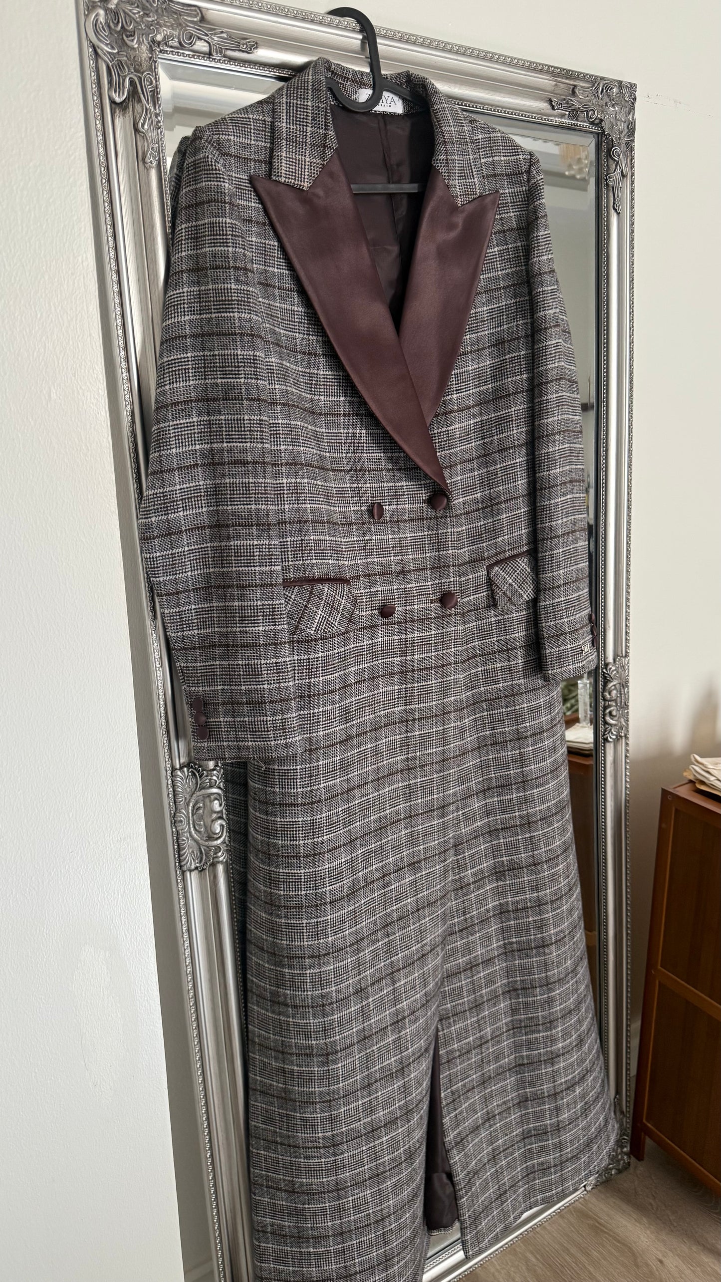 Heritage Check – Classic Brown
