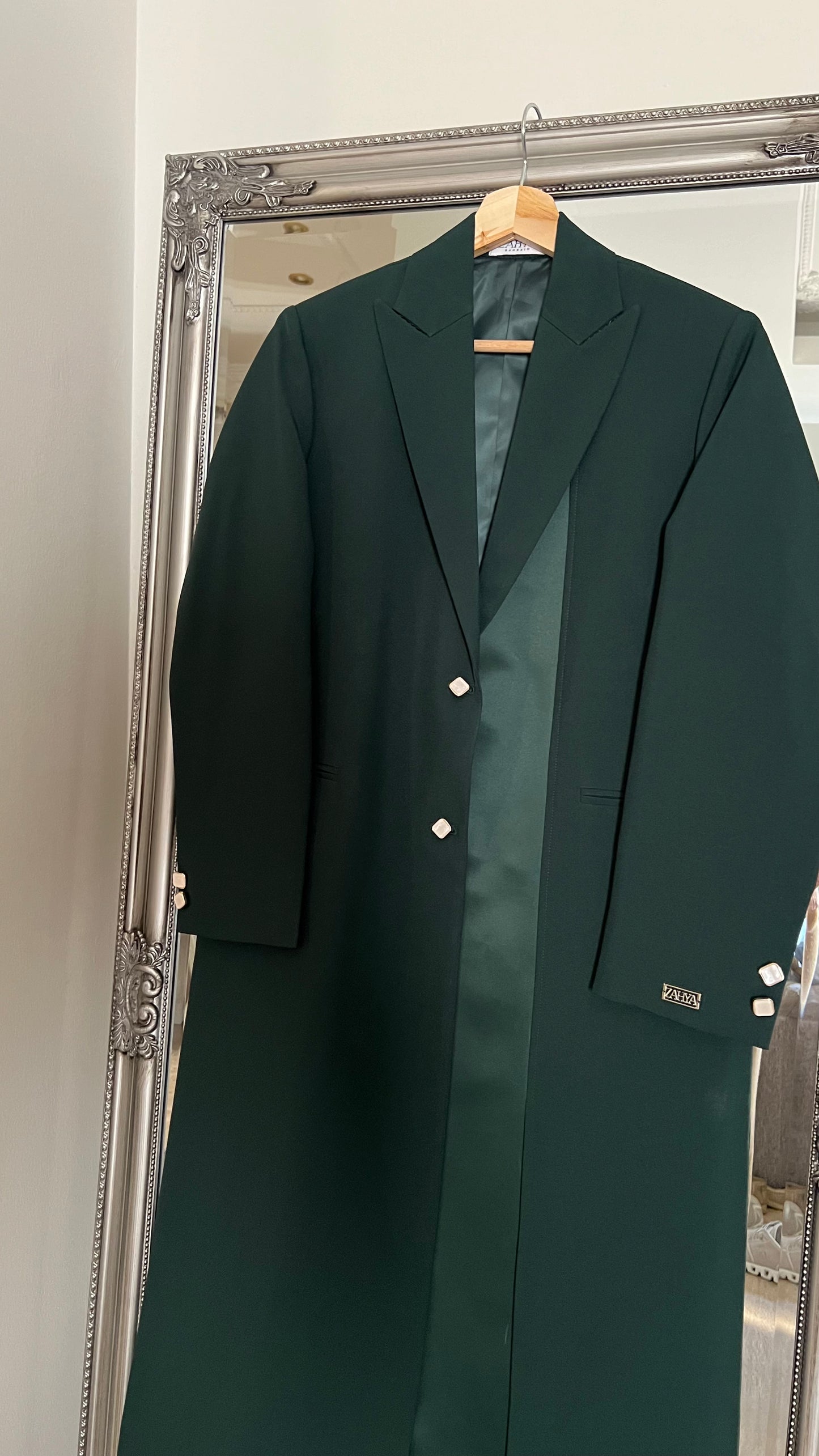 Royal green blazer ( fawri )