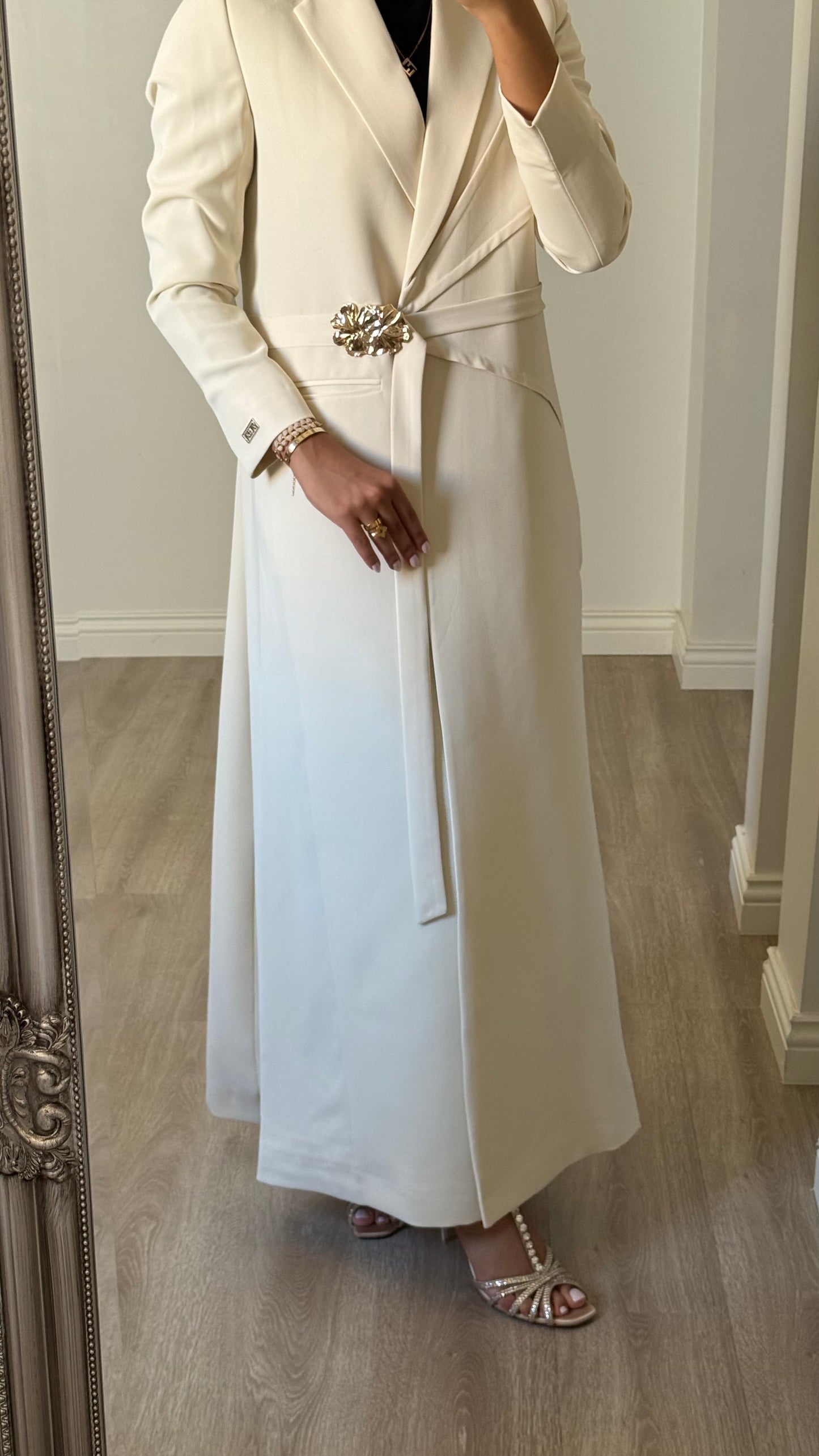 Golden Bloom - Creamy OffWhite