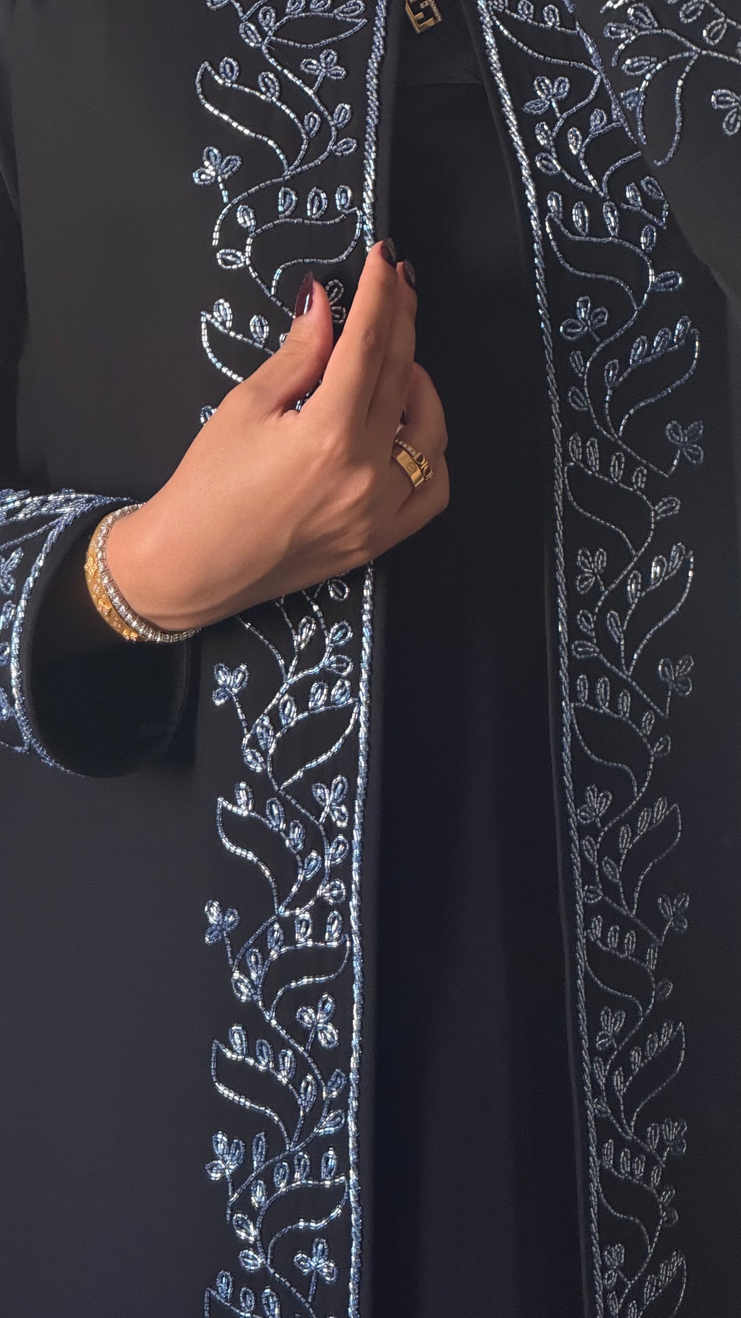 Vine - Black abaya