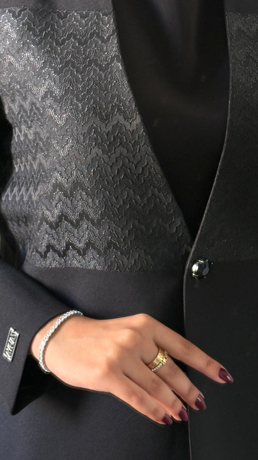 Black Beauty blazer ( fawri )