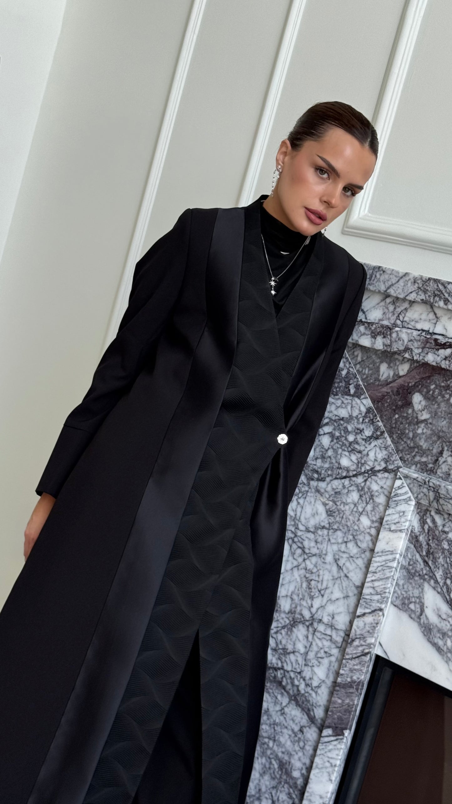 Majesty Black Blazer