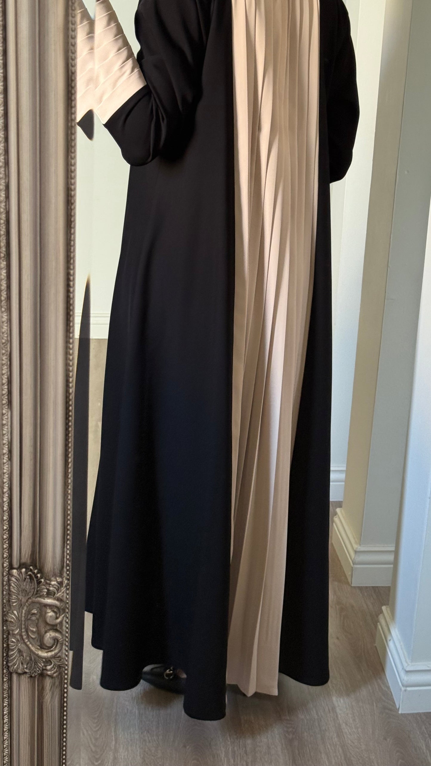 Elise abaya