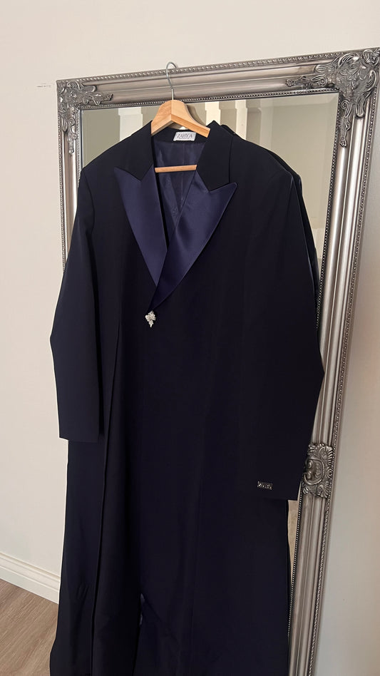 The dark cocoa in Navy ( fawri )