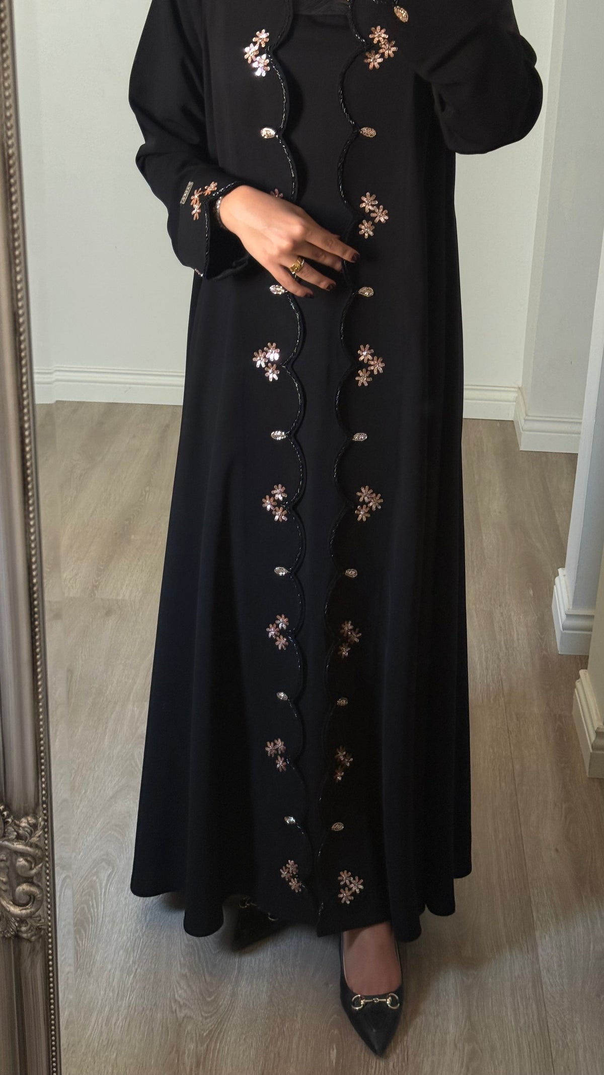 Midnight bloom abaya