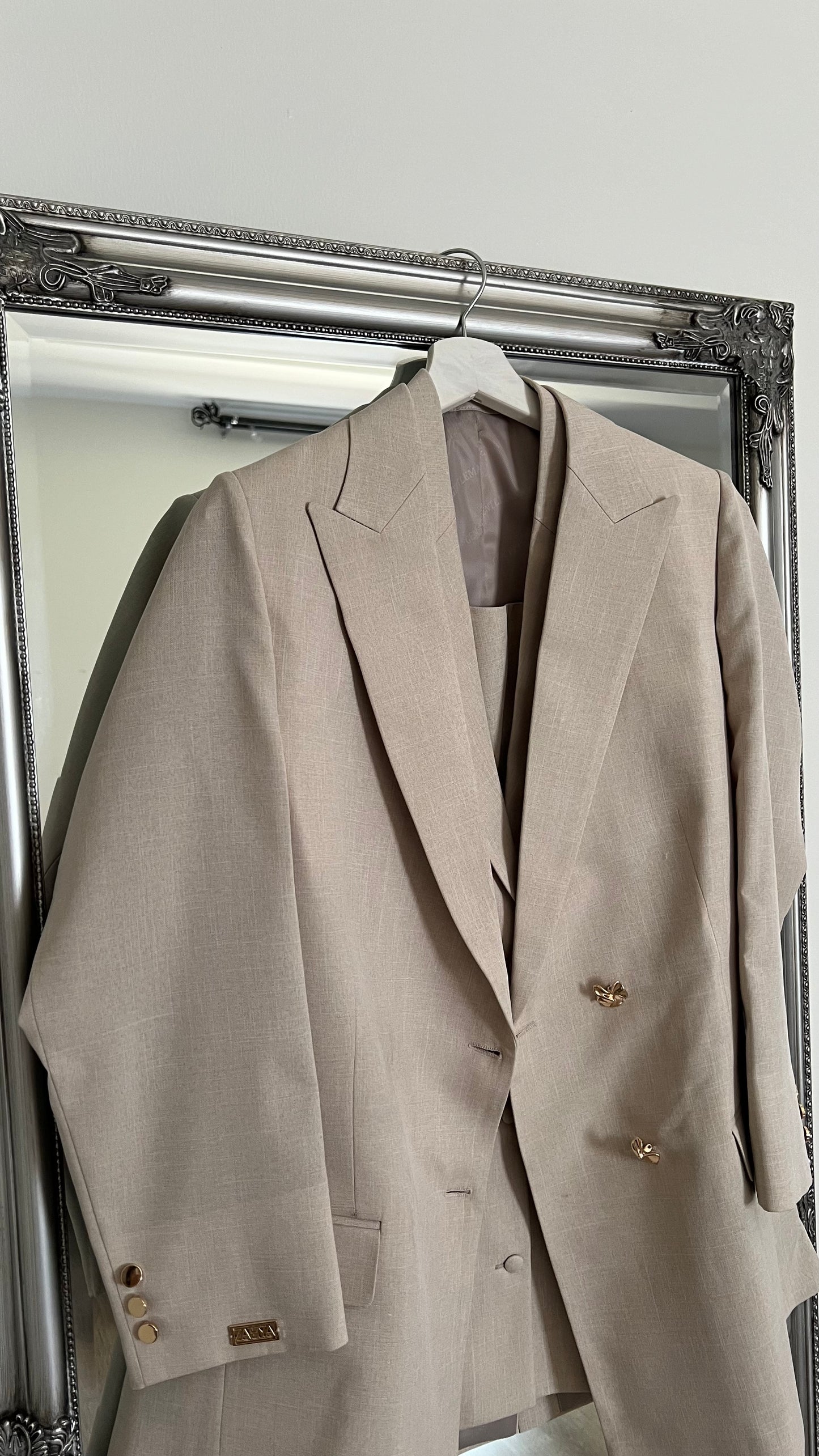 3 piece linen suit