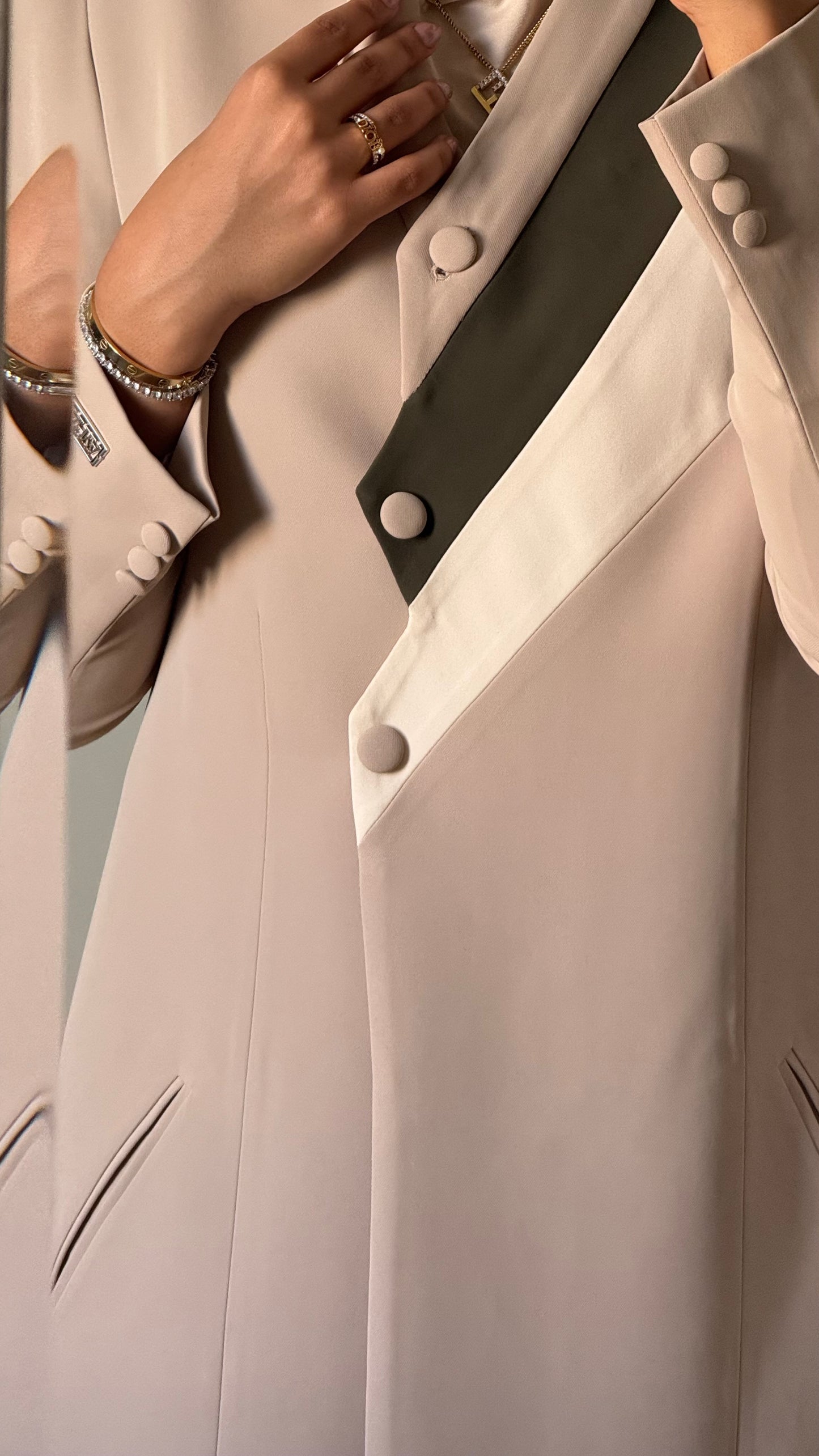 Aveline Blazer