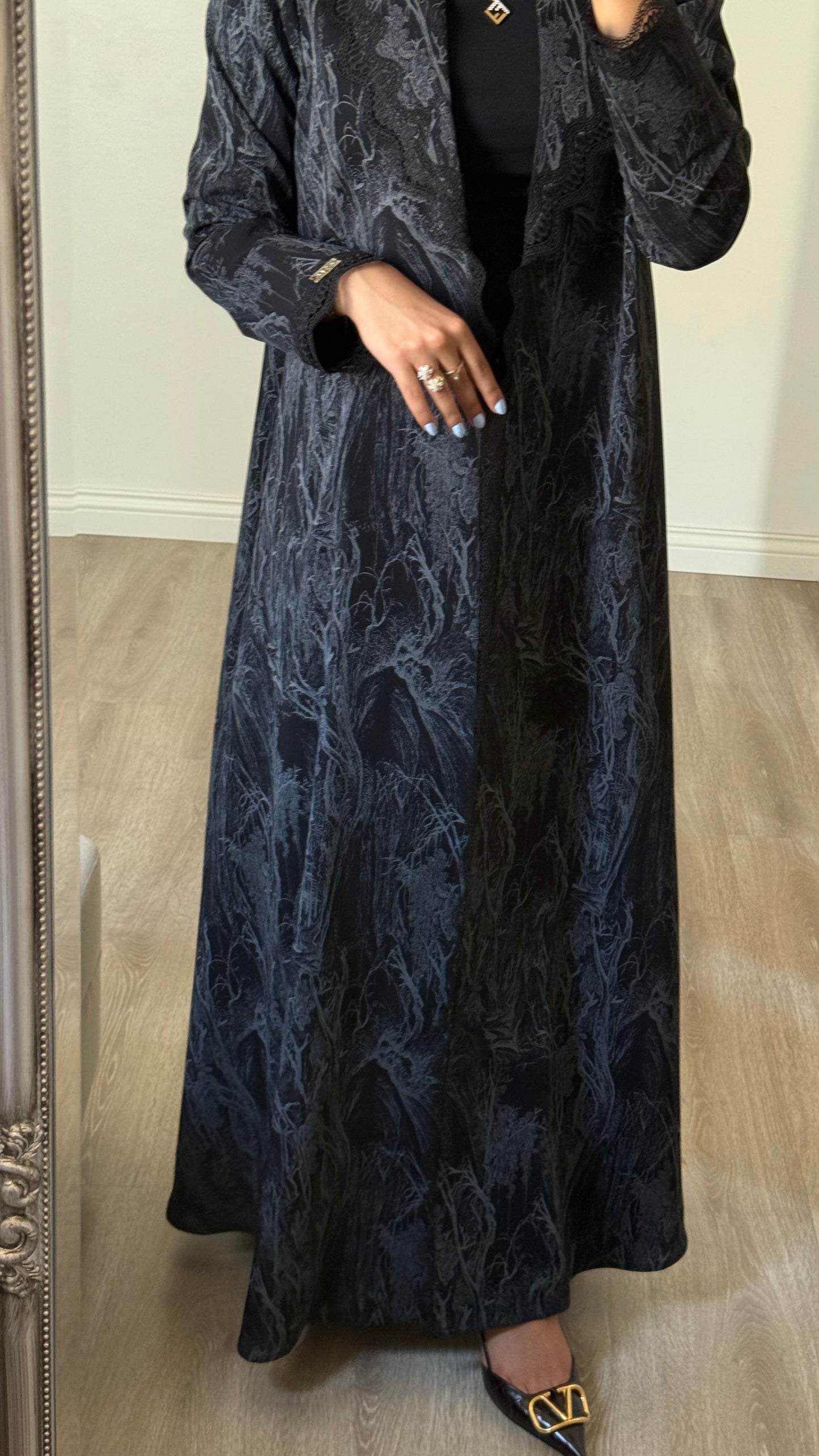 The Pearl Abaya