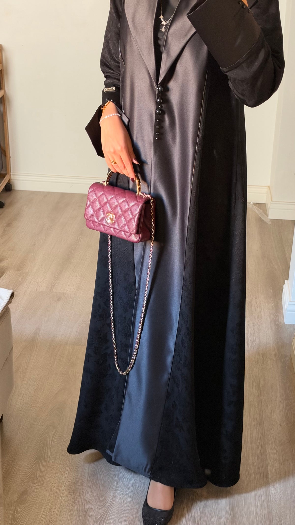 Black pearl Abaya