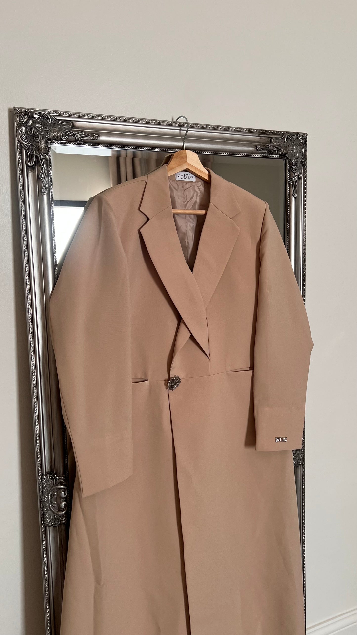 Royal blazer in brown beige ( fawri )