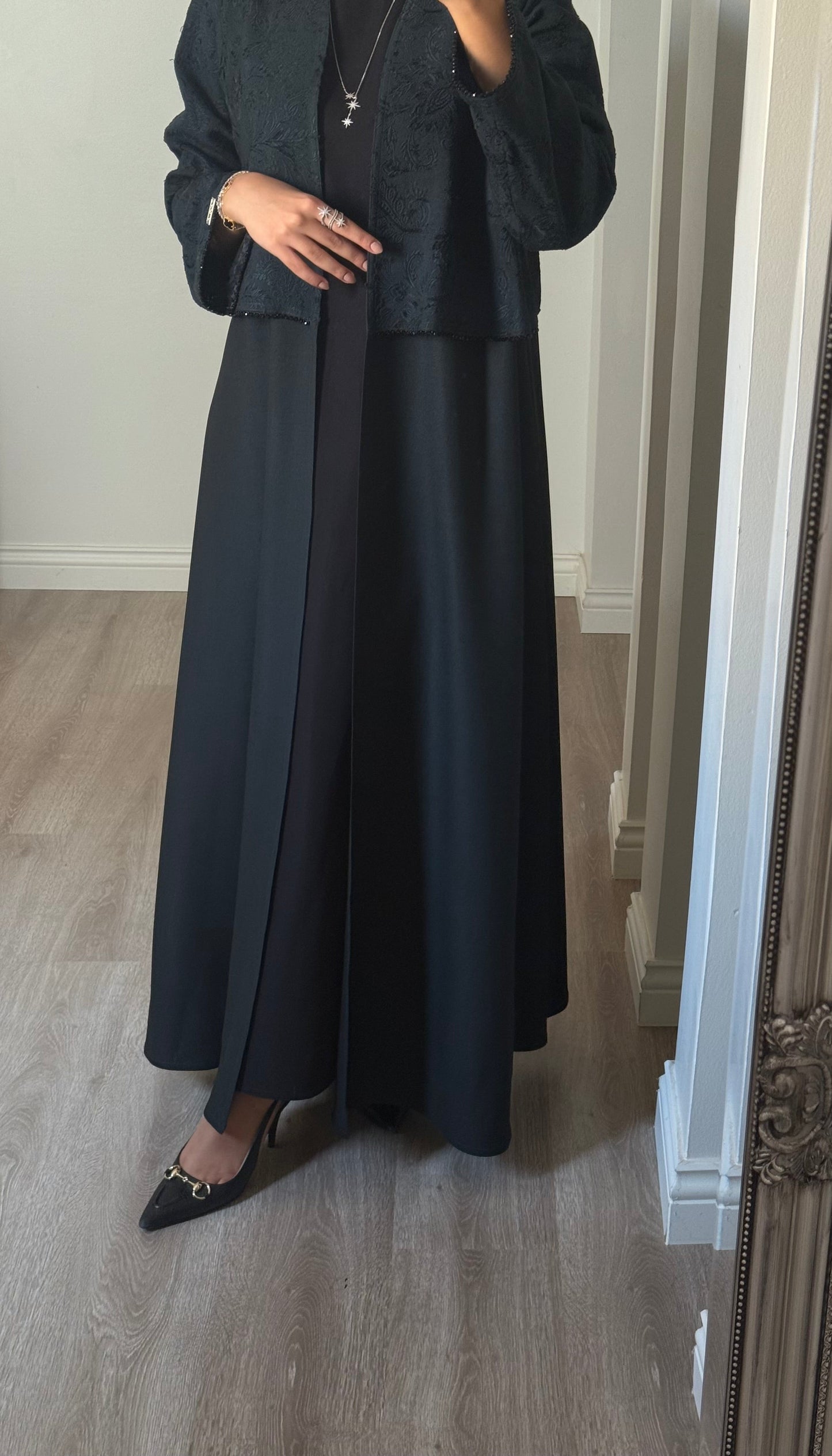 Turquoise textured abaya