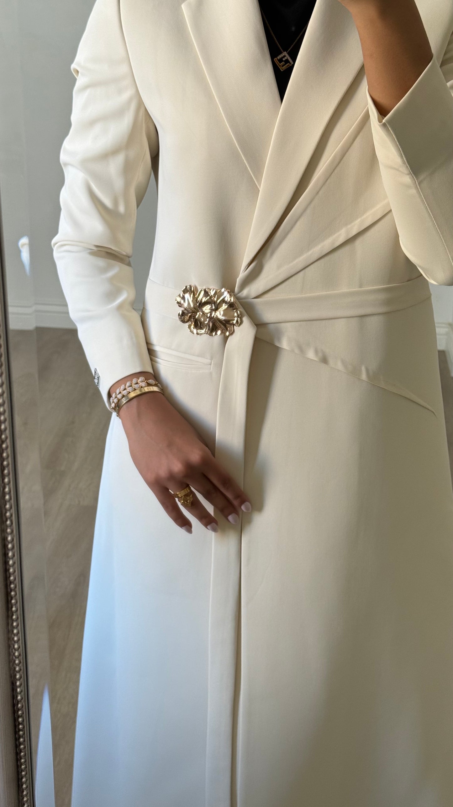 Golden Bloom - Creamy OffWhite