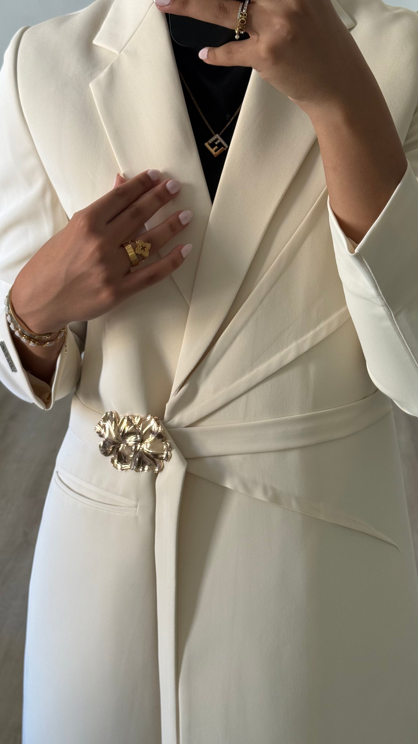 Golden Bloom - Creamy OffWhite