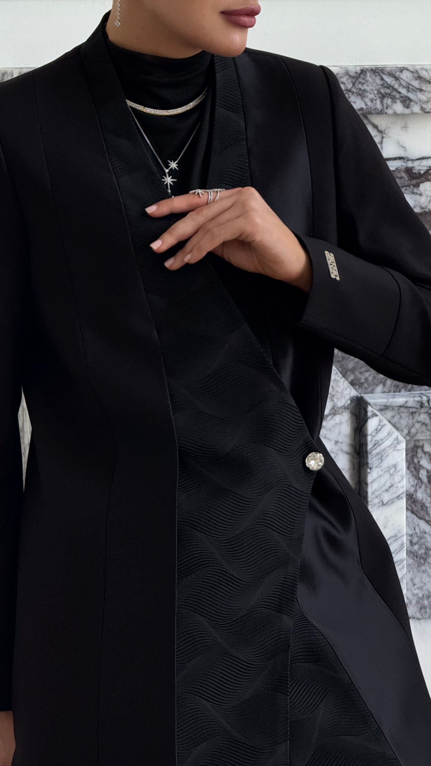 Majesty Black Blazer
