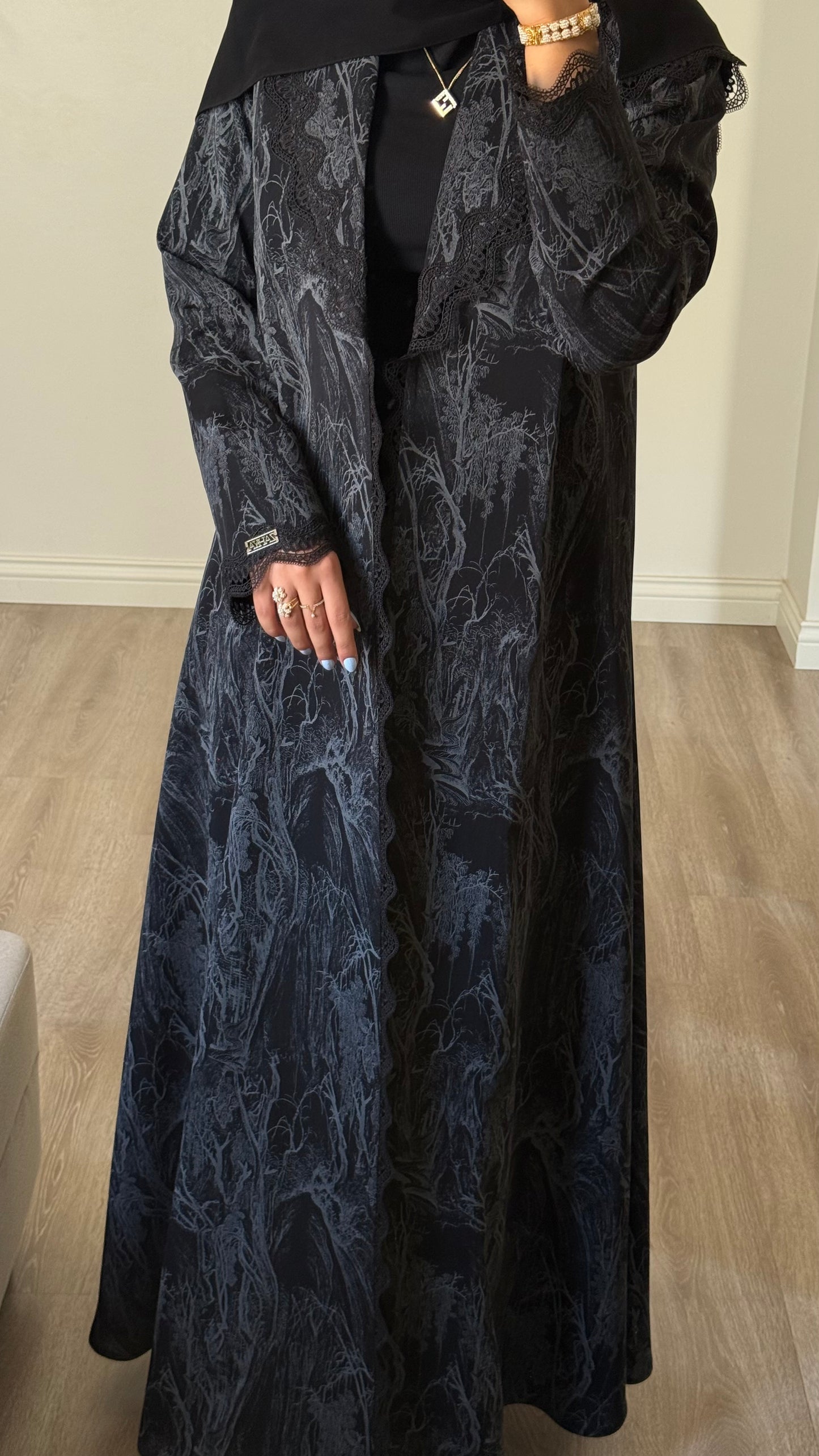 The Pearl Abaya